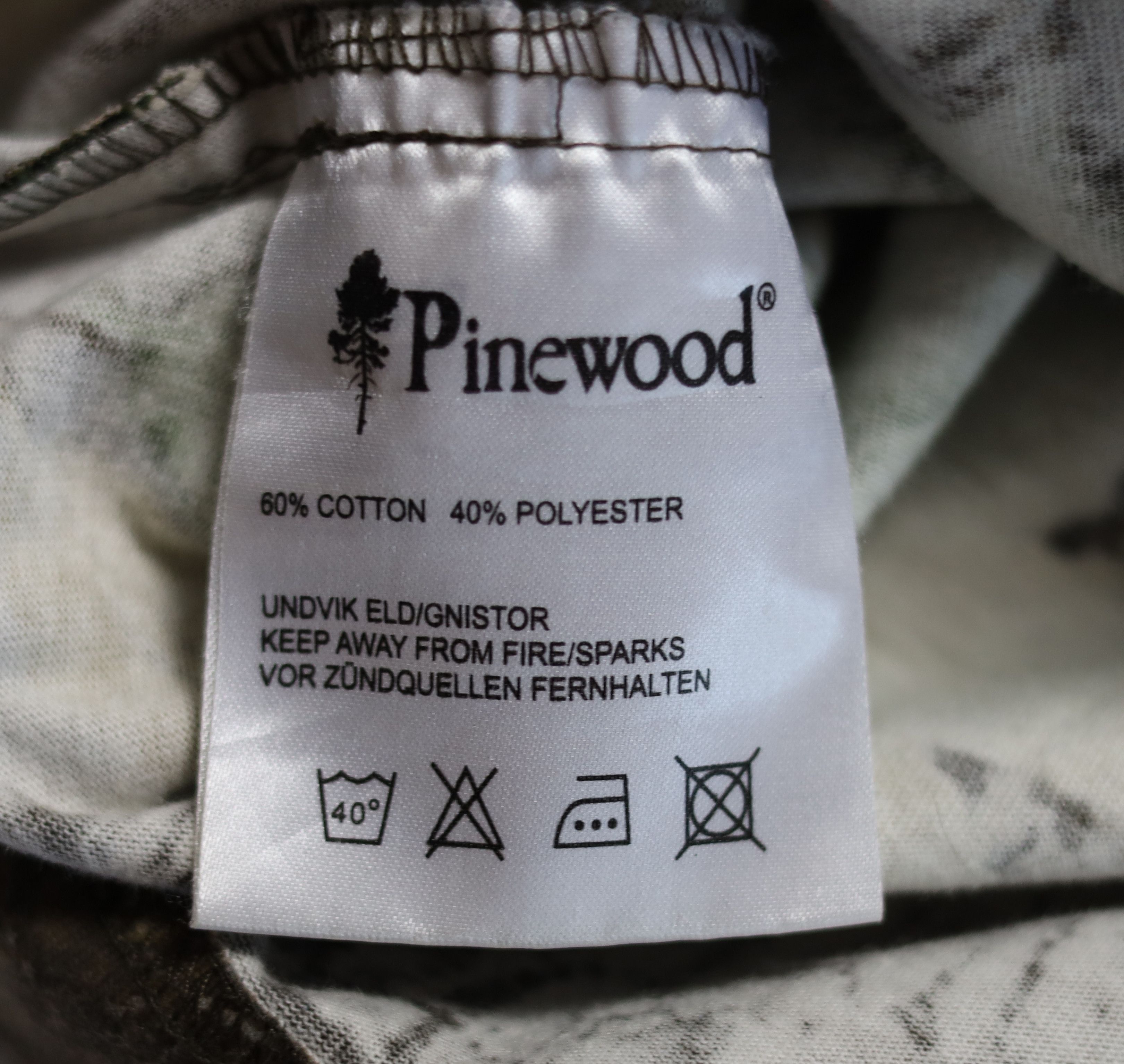 Realtree Pinewood RealTree Camouflage Long Sleeve Size L Size US L / EU 52-54 / 3 - 7 Thumbnail