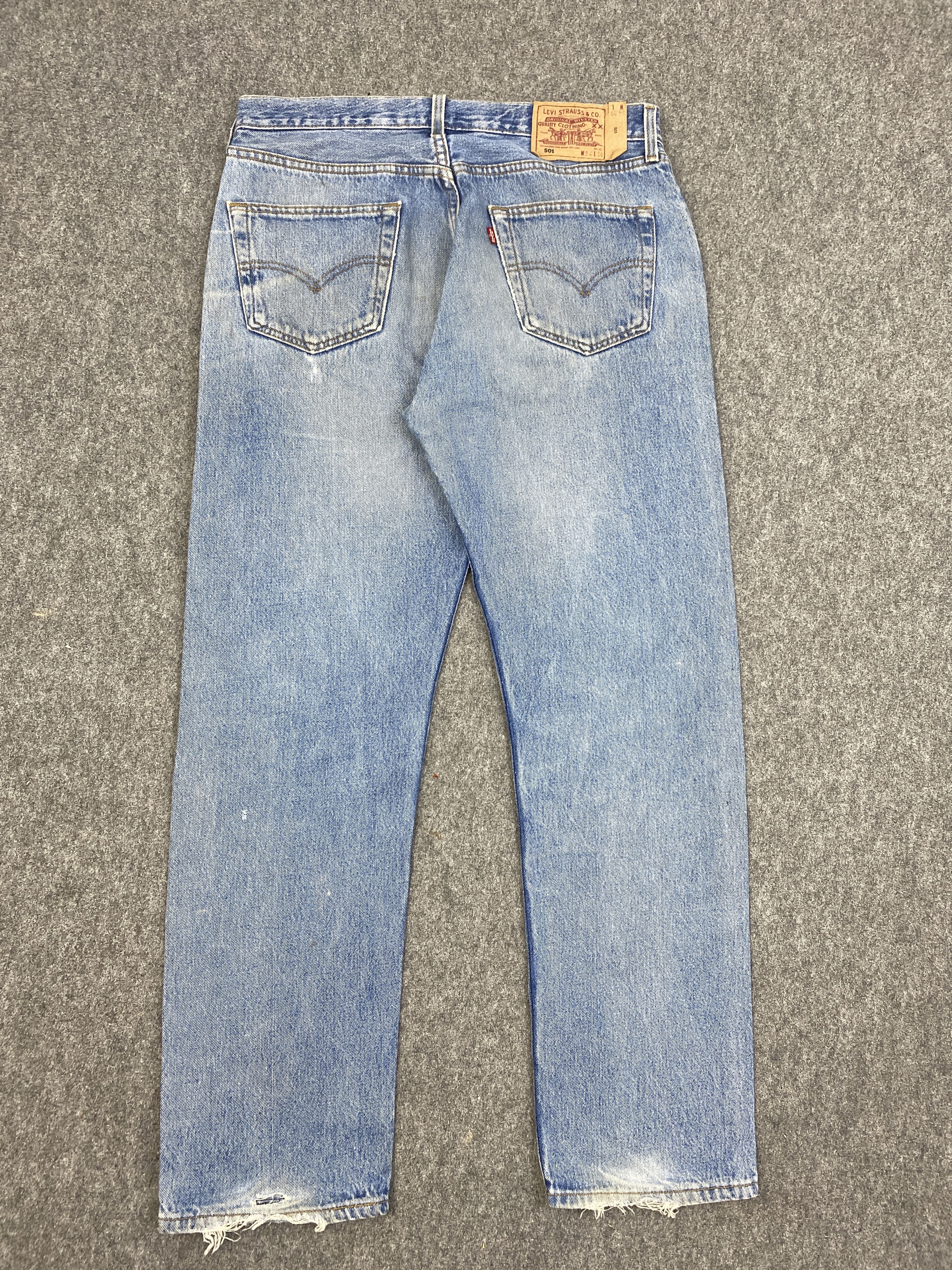 Levi's Vintage 90s Levi's 501 Distressed Faded Blue Jeans DP2849 Size US 32 / EU 48 - 3 Thumbnail