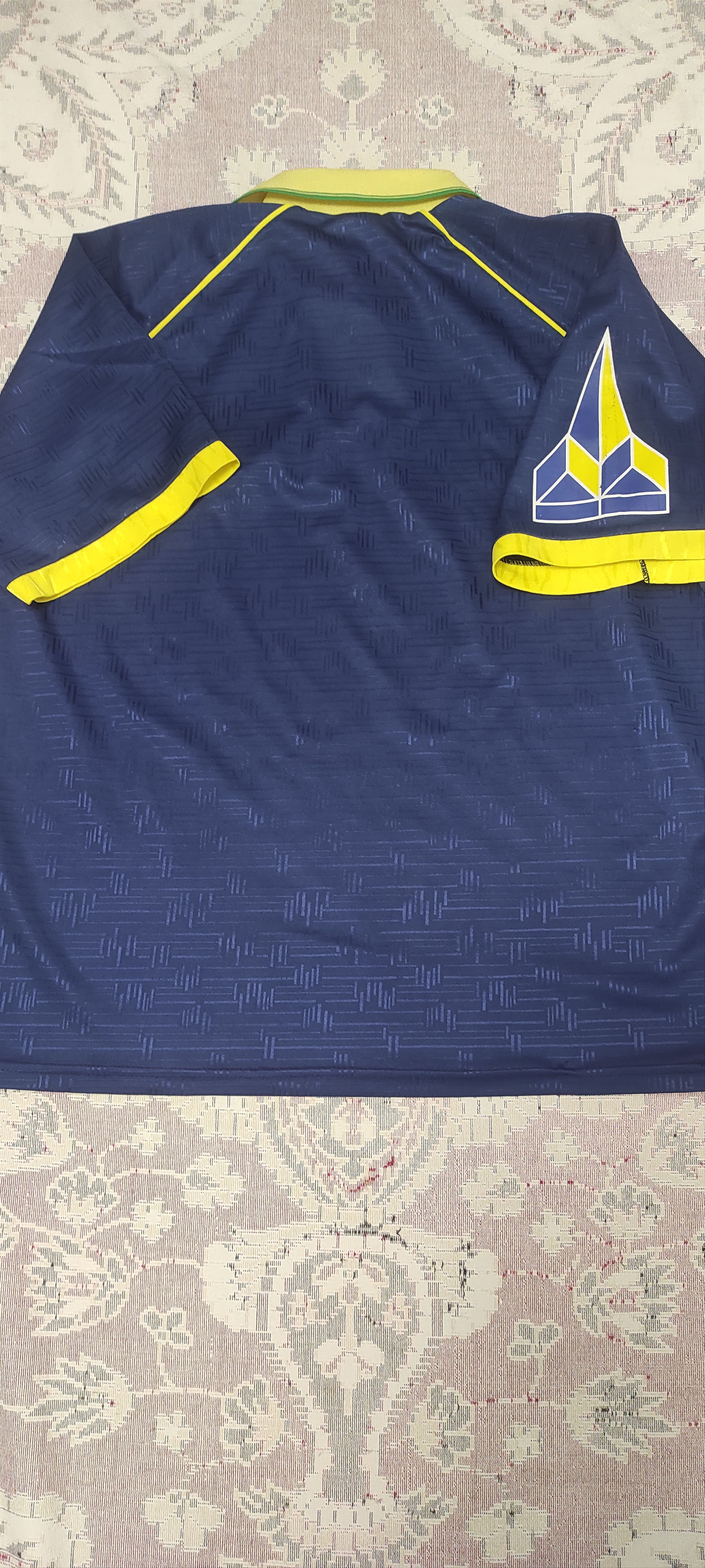 Roberto Cavalli Norwich City Third football shirt 1992 - 1994 Rare Size US L / EU 52-54 / 3 - 6 Thumbnail