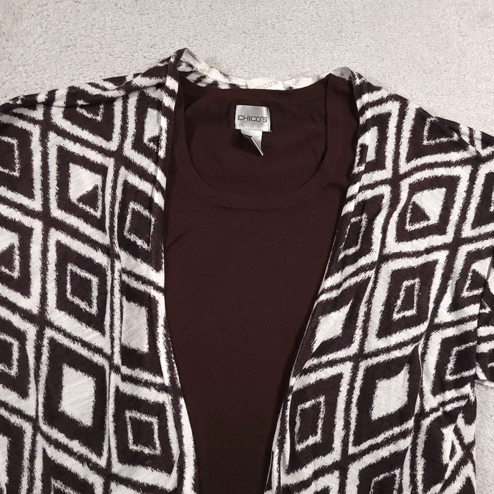 Vintage VINTAGE Chicos Cardigan Womens XS Brown Geometric Open Front Short Sleeve Layer Cropped Bohemian Lightweight Spritz Mens? Size XS / US 0-2 / IT 36-38 - 3 Thumbnail