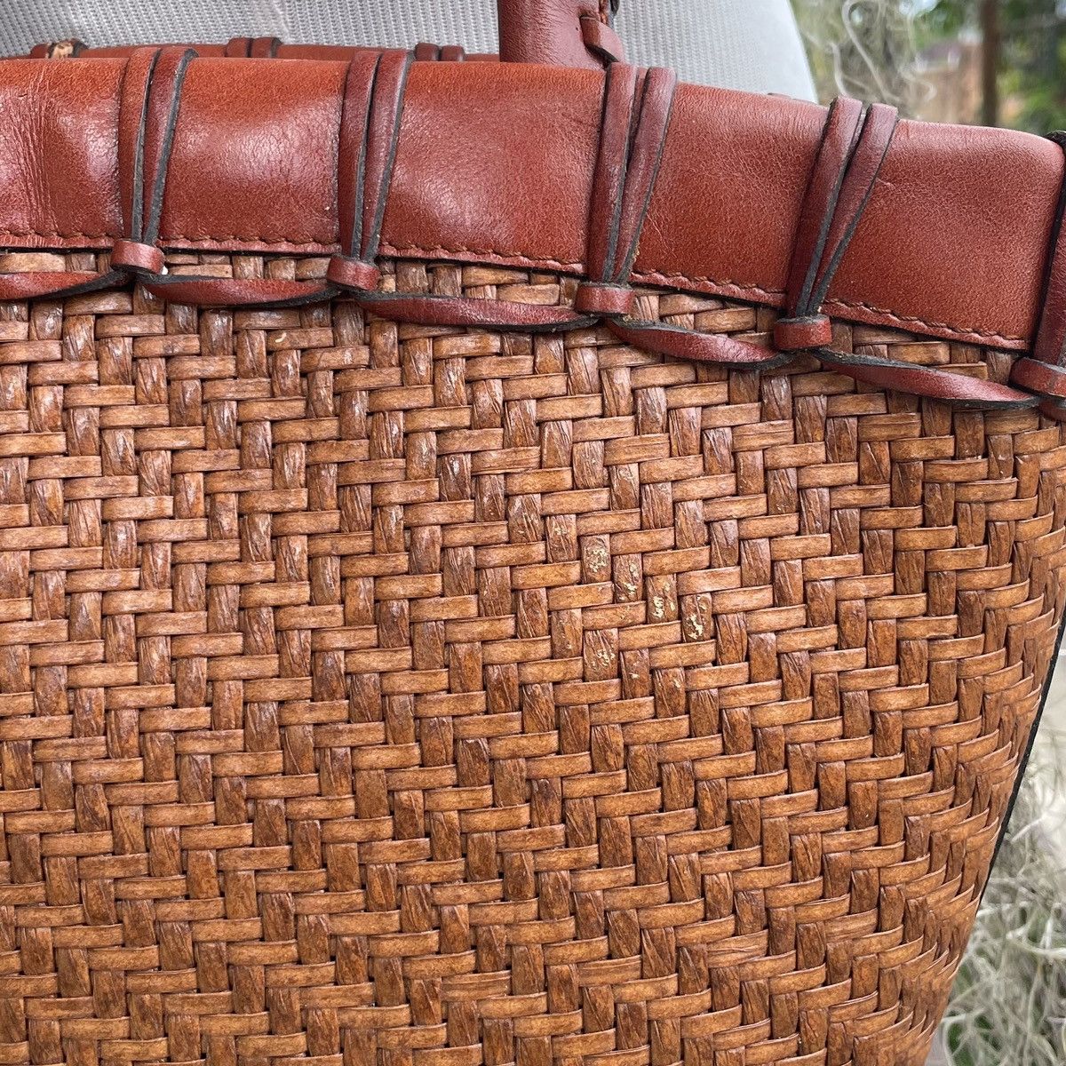 Leather × Vintage ❗️RARE ❗️Rattan Leather Woven Bucket Bag Size ONE SIZE - 5 Thumbnail