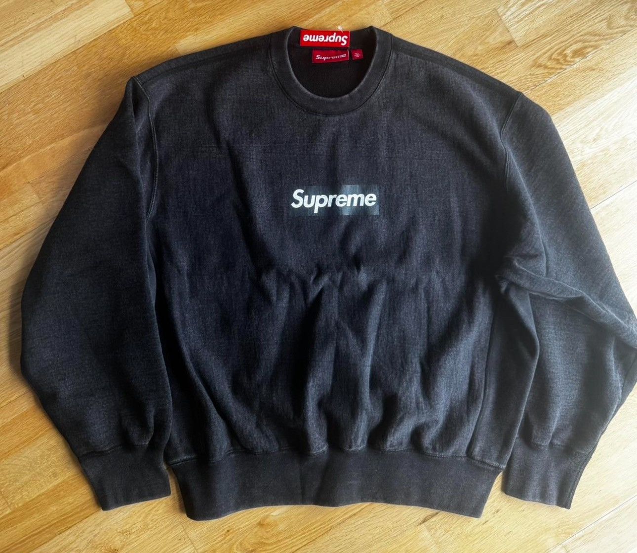 Supreme Supreme Washed Box Logo Crewneck black. Size Medium Size US M / EU 48-50 / 2 - 4 Thumbnail
