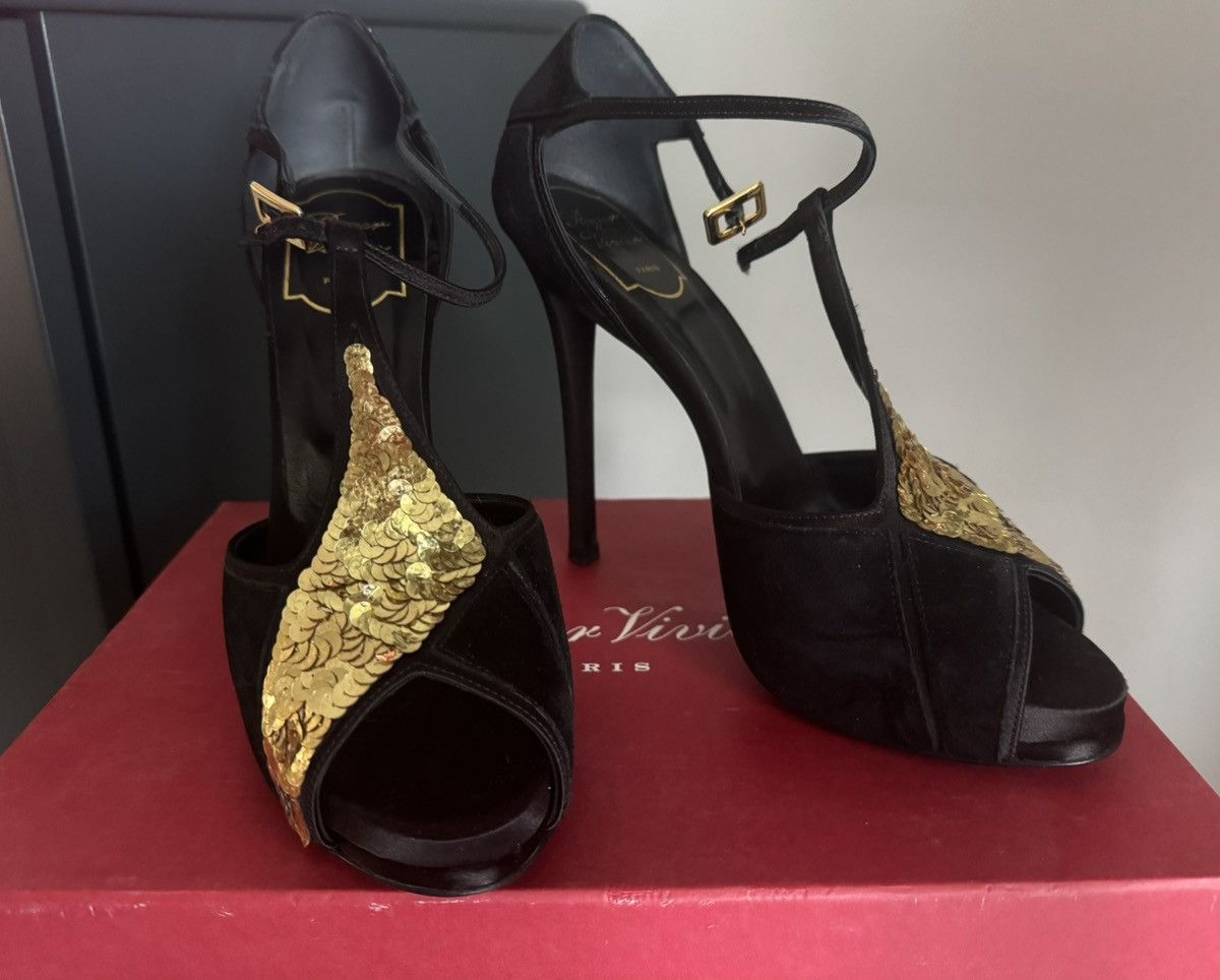Roger Vivier Roger Vivier Paris Black & Gold Sequin Heels – Size 37 Size US 7 / IT 37 - 3 Thumbnail