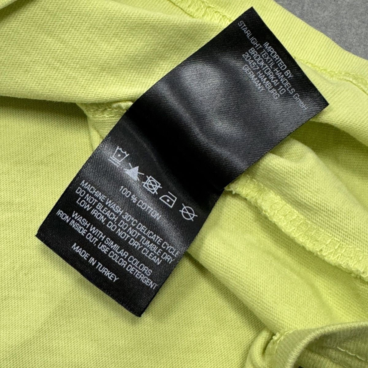 Karl Kani Karl Kani Center Embroidered Logo T-Shirt Size M Oversized Size US M / EU 48-50 / 2 - 9 Thumbnail