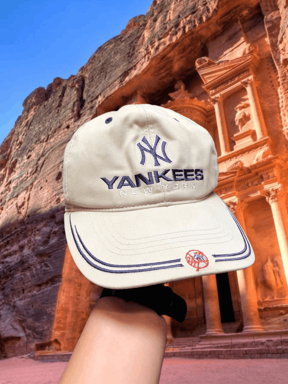 New York Yankees Hats Vintage New York Yankees Cap Y2K streetwear Size ONE SIZE - 1 Thumbnail