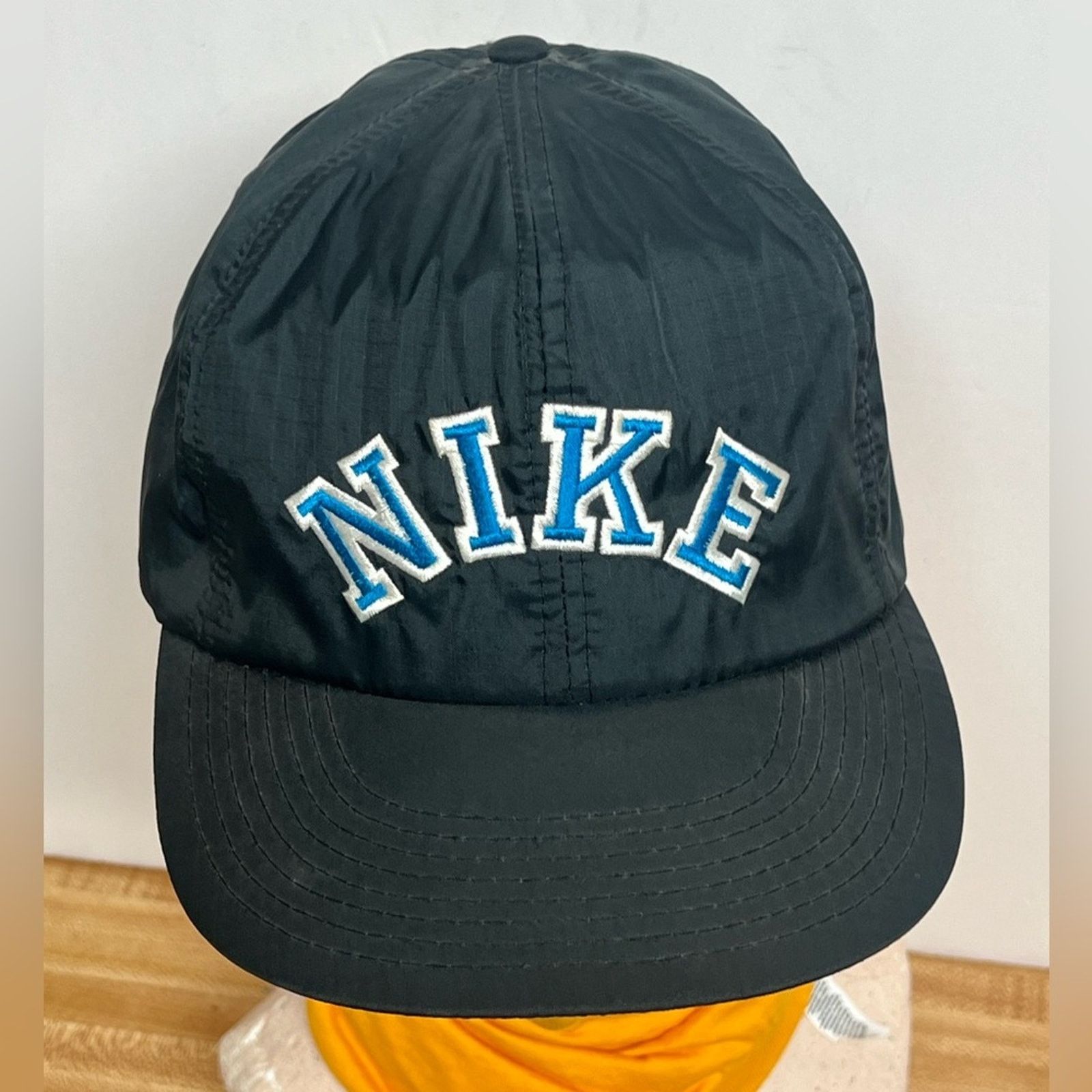 Nike VTG Nike Hat SnapBack Spell Out Nylon Rare 80s 90s CLEAN Size ONE SIZE - 2 Thumbnail