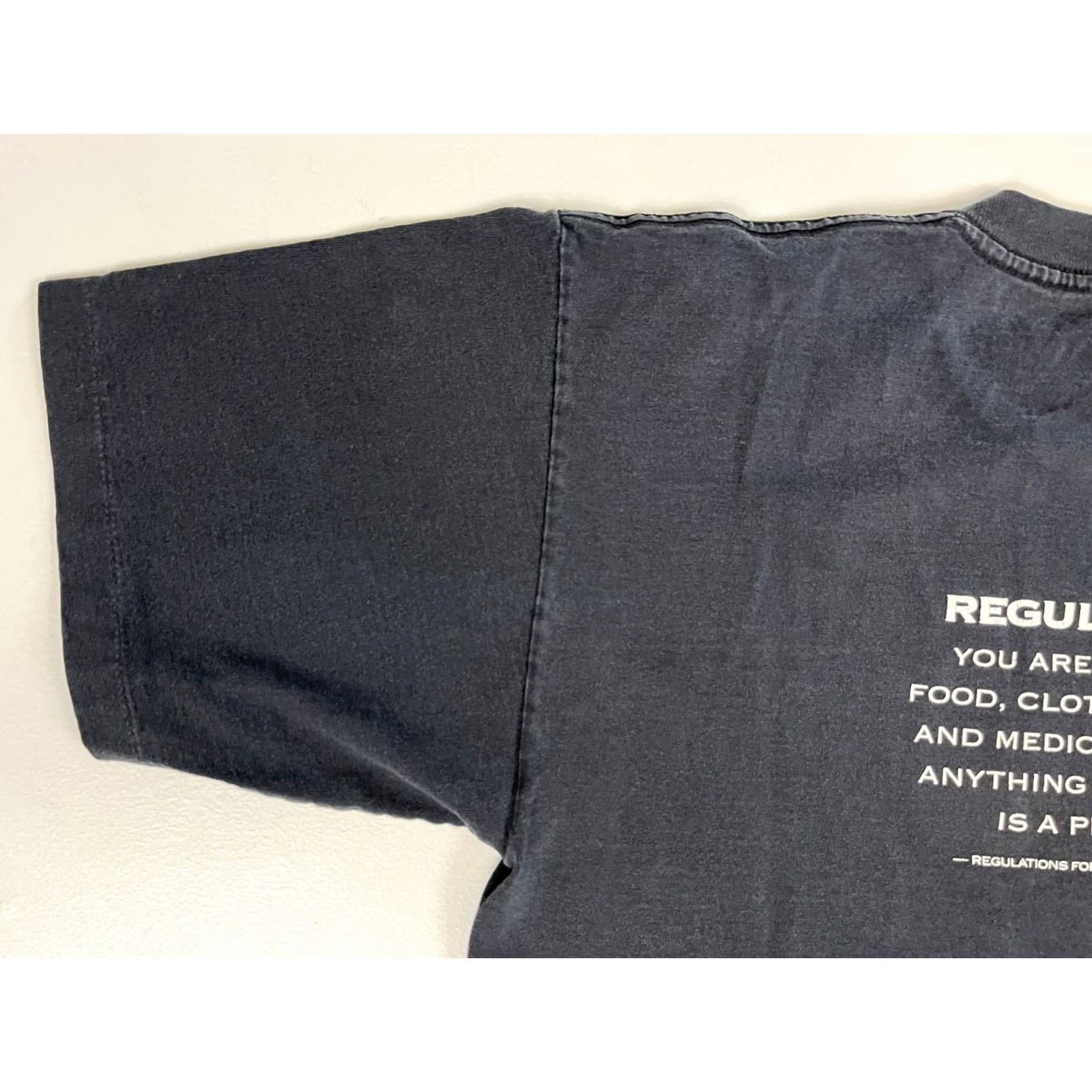 Vintage Men's Vintage 90s T-Shirt Alcatraz United States Penitentiary 1934-1963 Black Cotton M Short Sleeve Crew Neck Graphic Print Double-Sided Mens Size US M / EU 48-50 / 2 - 5 Thumbnail
