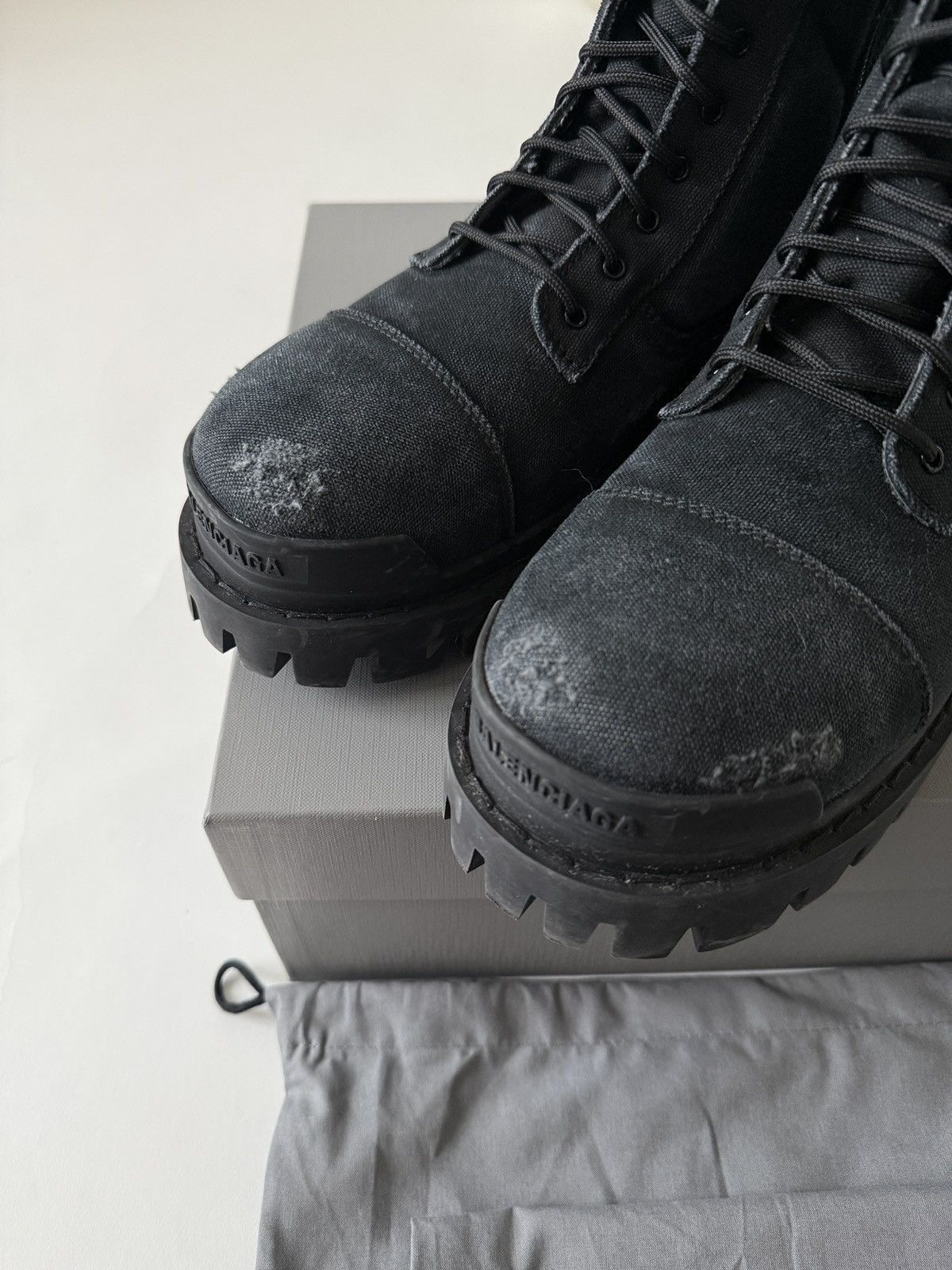 Balenciaga Combat Strike Boot Size 42 Size US 9 / EU 42 - 8 Thumbnail