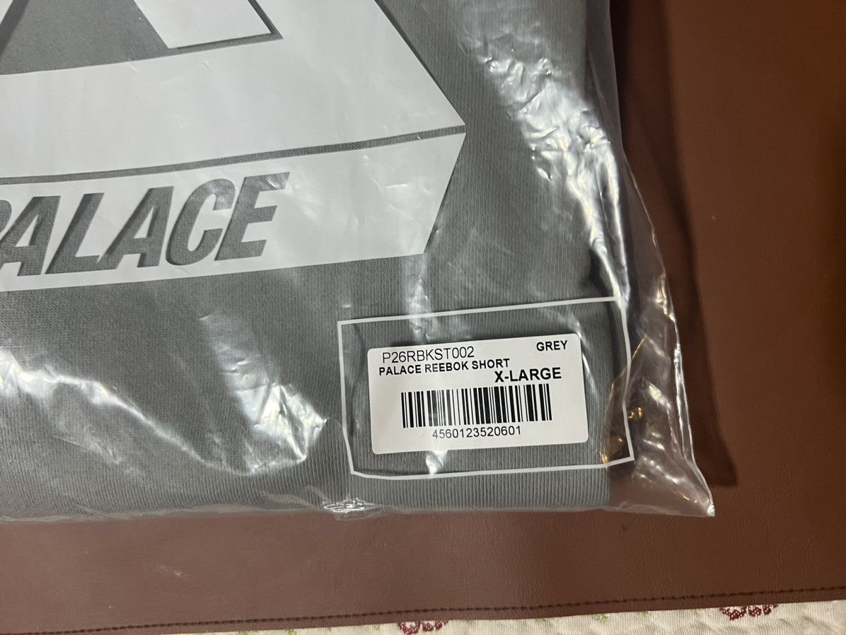 Palace × Reebok PALACE X REEBOK SHORT GREY MEN’S SIZE XL SUMMER 2024 Size US 36 / EU 52 - 5 Thumbnail