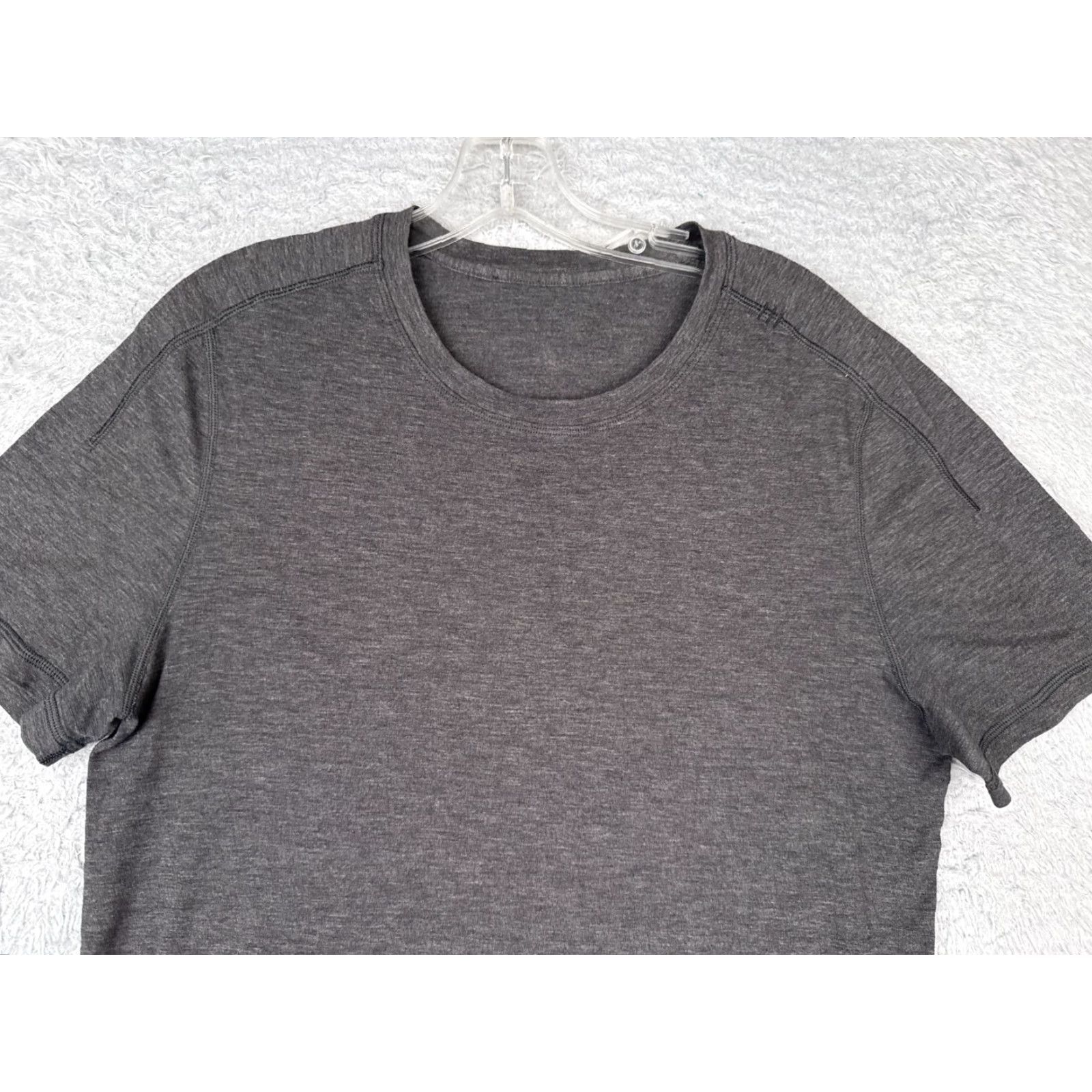 Lululemon Lululemon Shirt Men Small Gray Heather White Short Sleeve Crew Neck Gym Casual Size US S / EU 44-46 / 1 - 4 Thumbnail