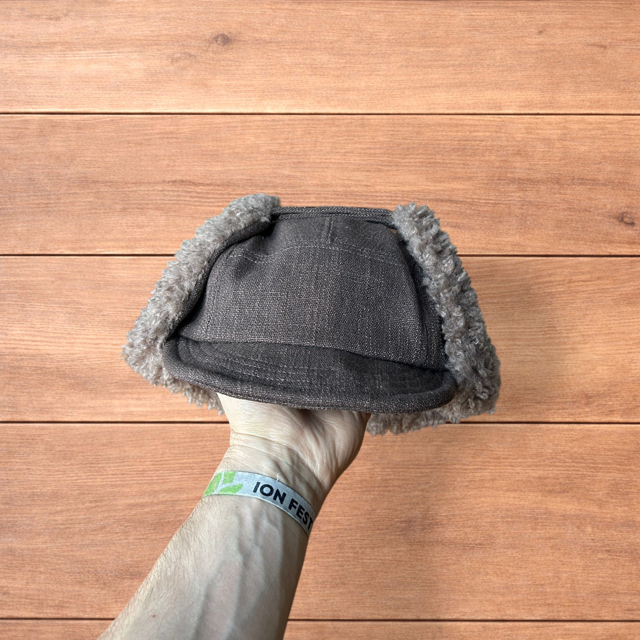 Japanese Brand Fluffy Woolen padded trapper deer stalker hat cap in brown. Size ONE SIZE - 5 Thumbnail