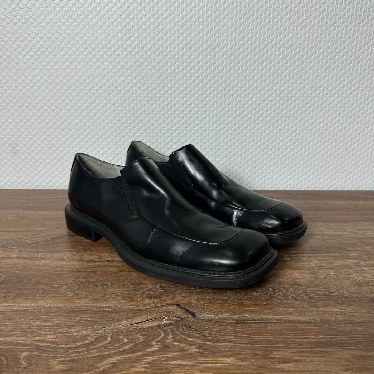 image of Avant Garde x Vintage Kenneth Cole Leather Shoes Like Balenciaga Style in Black, Men's (Size 9)