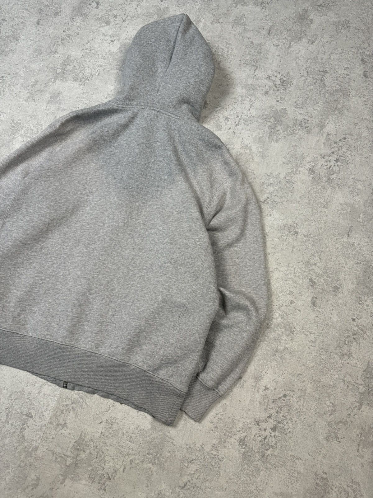 Nike Vintage Nike Y2K Zip Hoodie Size XL Size US XL / EU 56 / 4 - 9 Thumbnail
