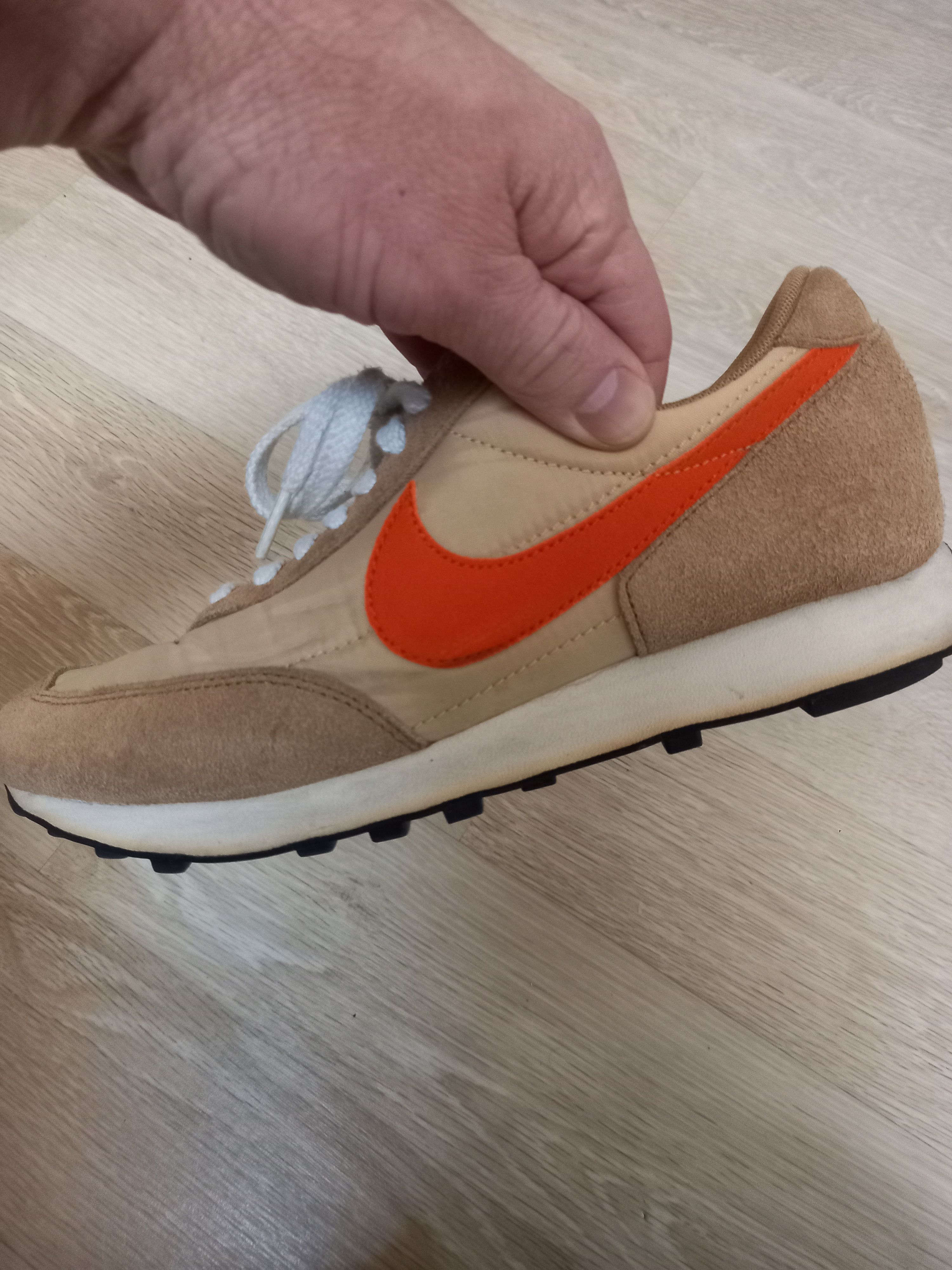 Nike Nike Daybreak SP Vegas Gold (BV7725-700) - Size 10 Size US 10 / EU 43 - 4 Thumbnail
