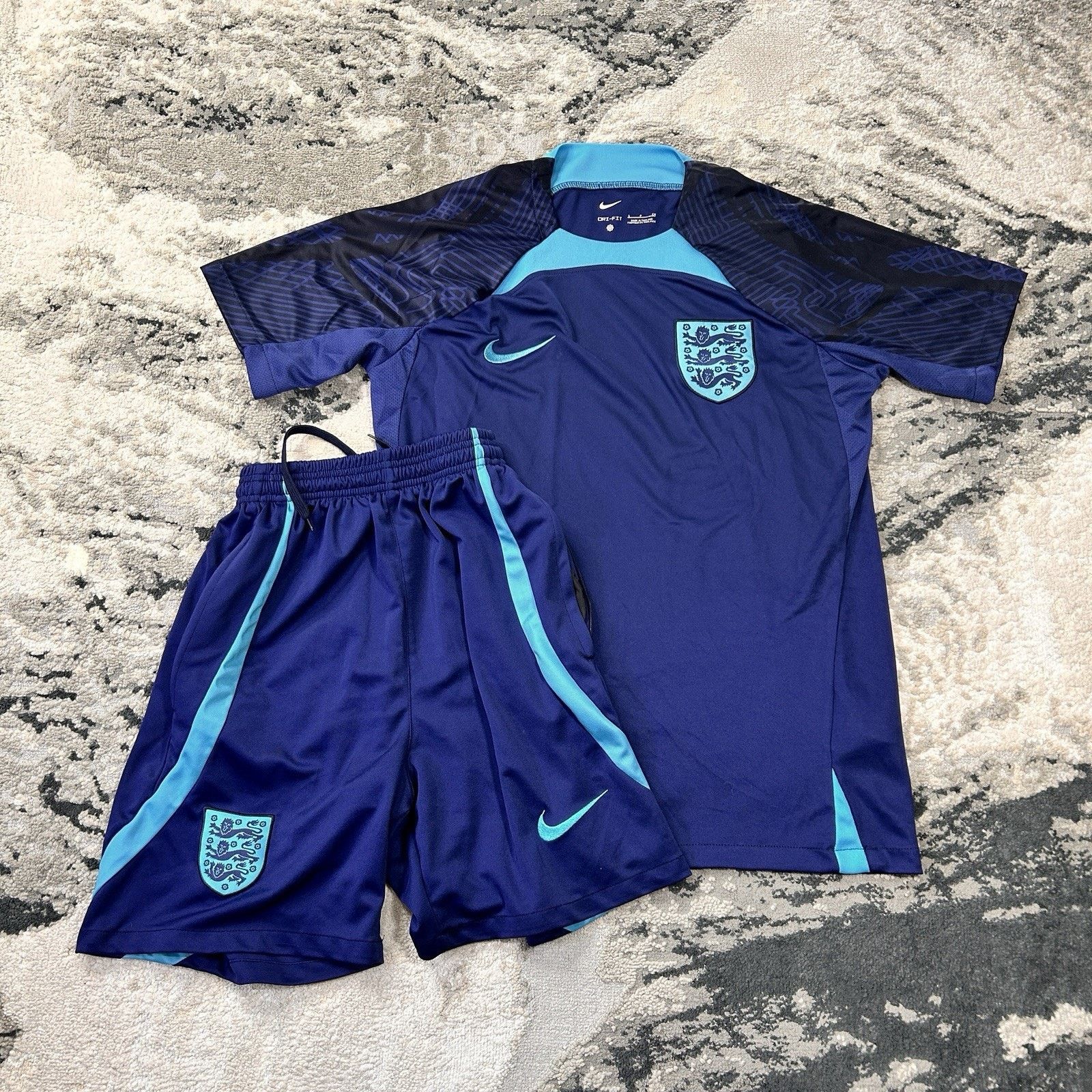 Nike Nike England National Team 2022/23 Strike Dri-FIT Small Size US S / EU 44-46 / 1 - 1 Thumbnail