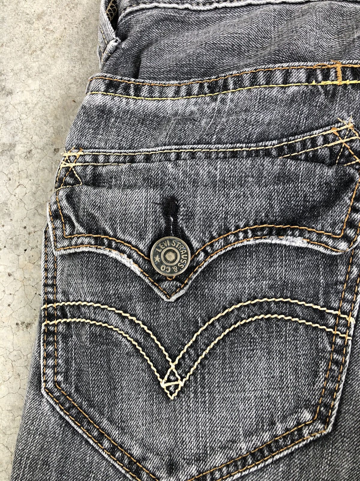 If Six Was Nine Y2k Levis Flared Jeans Distressed Jeans 507 Size US 31 - 18 Thumbnail