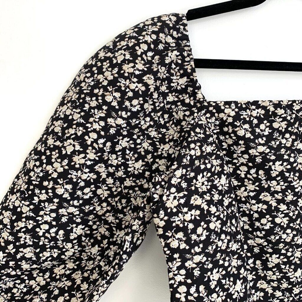 Levi's Levi's Dark Floral Cottagecore Top Puff Sleeve Large Black Size L / US 10 / IT 46 - 4 Thumbnail