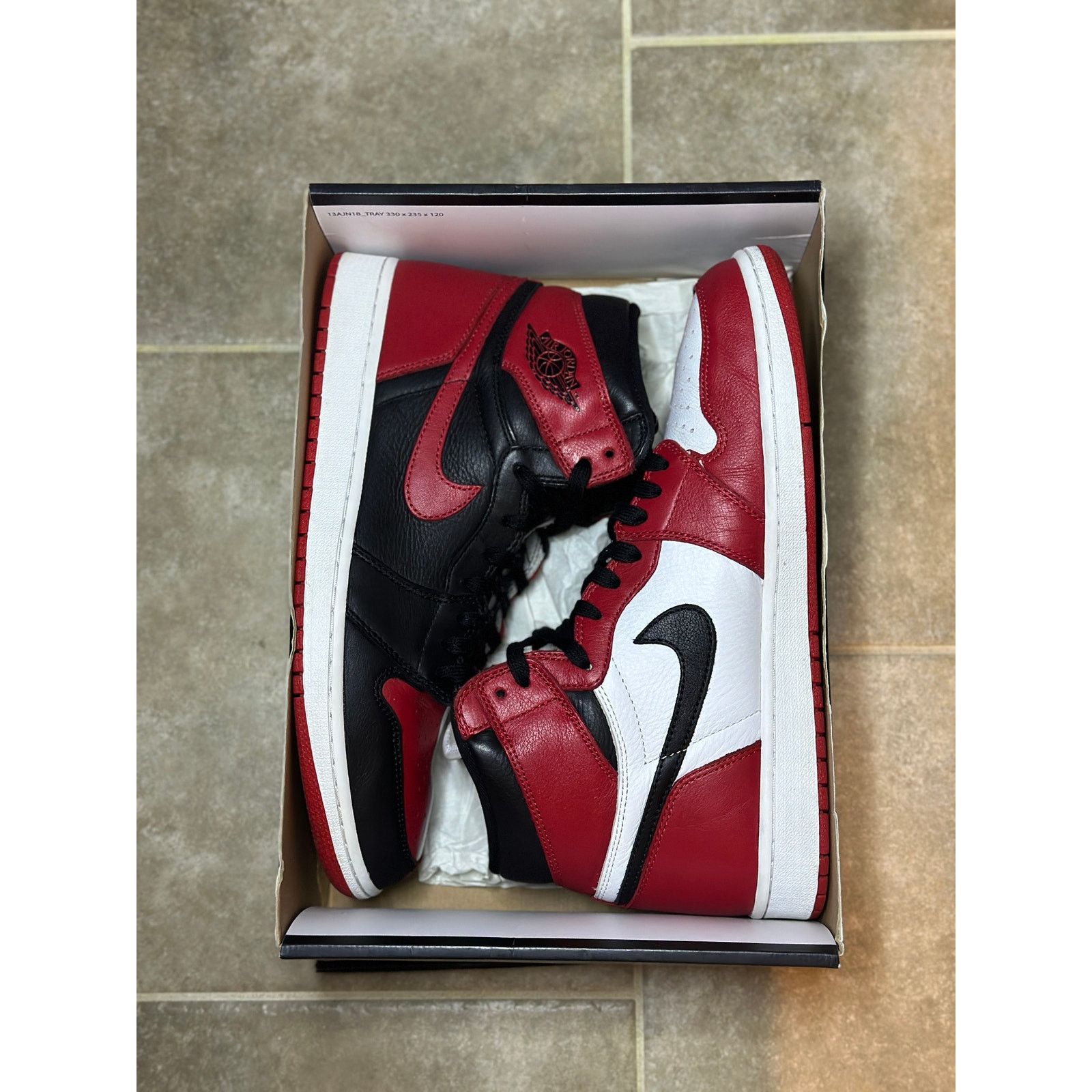 Jordan Brand Size 12 - Jordan 1 High "Homage to Home" Retro OG ALL Size US 12 / EU 45 - 2 Thumbnail