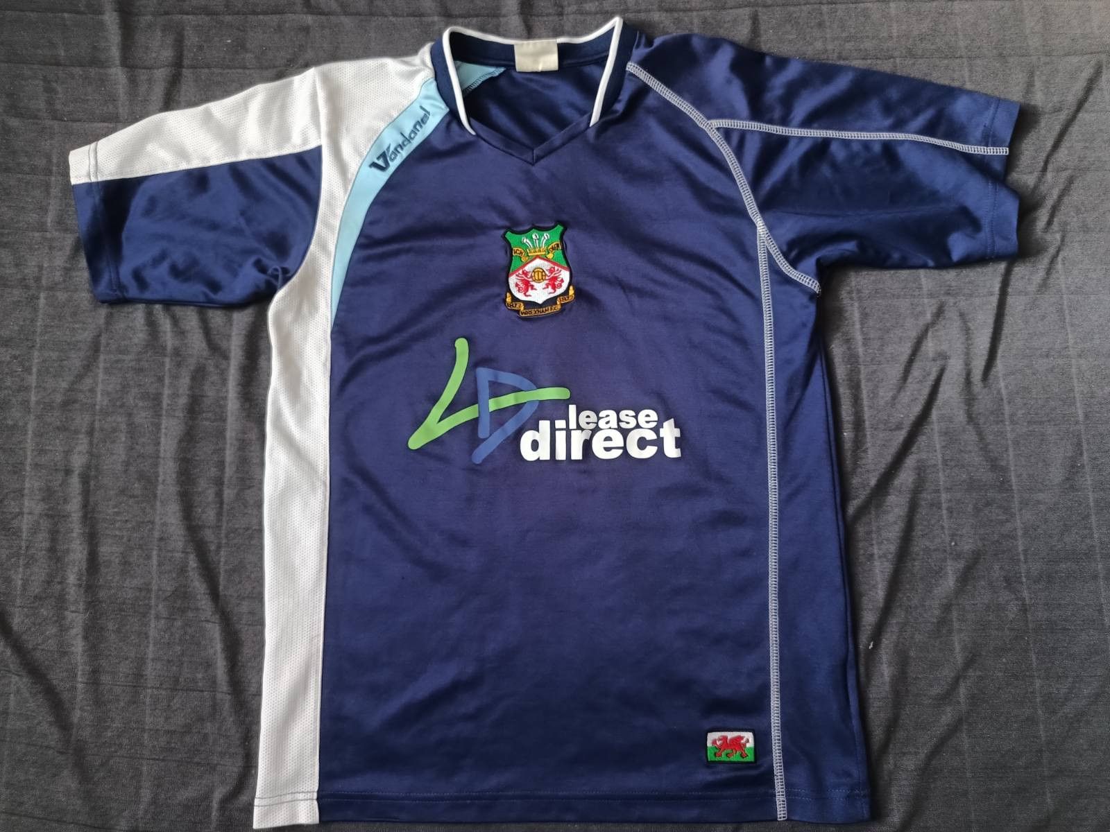 Vandalize Wrexham Away football shirt 2007 - 2008 Size US S / EU 44-46 / 1 - 1 Thumbnail
