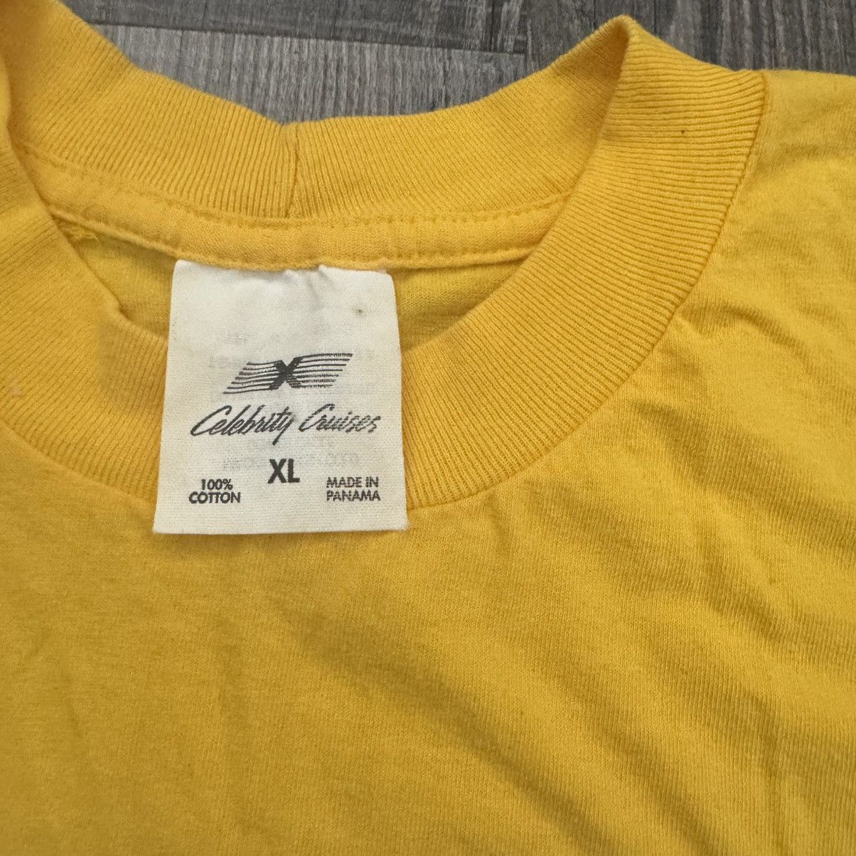 Vintage CELEBRITY CRUISES • VNTG "Dolphin" Pre-Shrunk Tee (XL) Size US XL / EU 56 / 4 - 3 Thumbnail