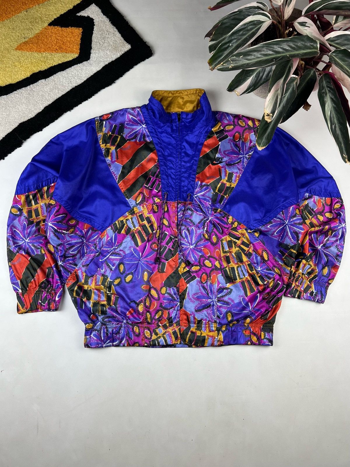 【90's】Nike \"Crazy pattern\" Nylon JKT Nike × Vintage Insane 90s Nike Windbreaker Bus Seat Pattern