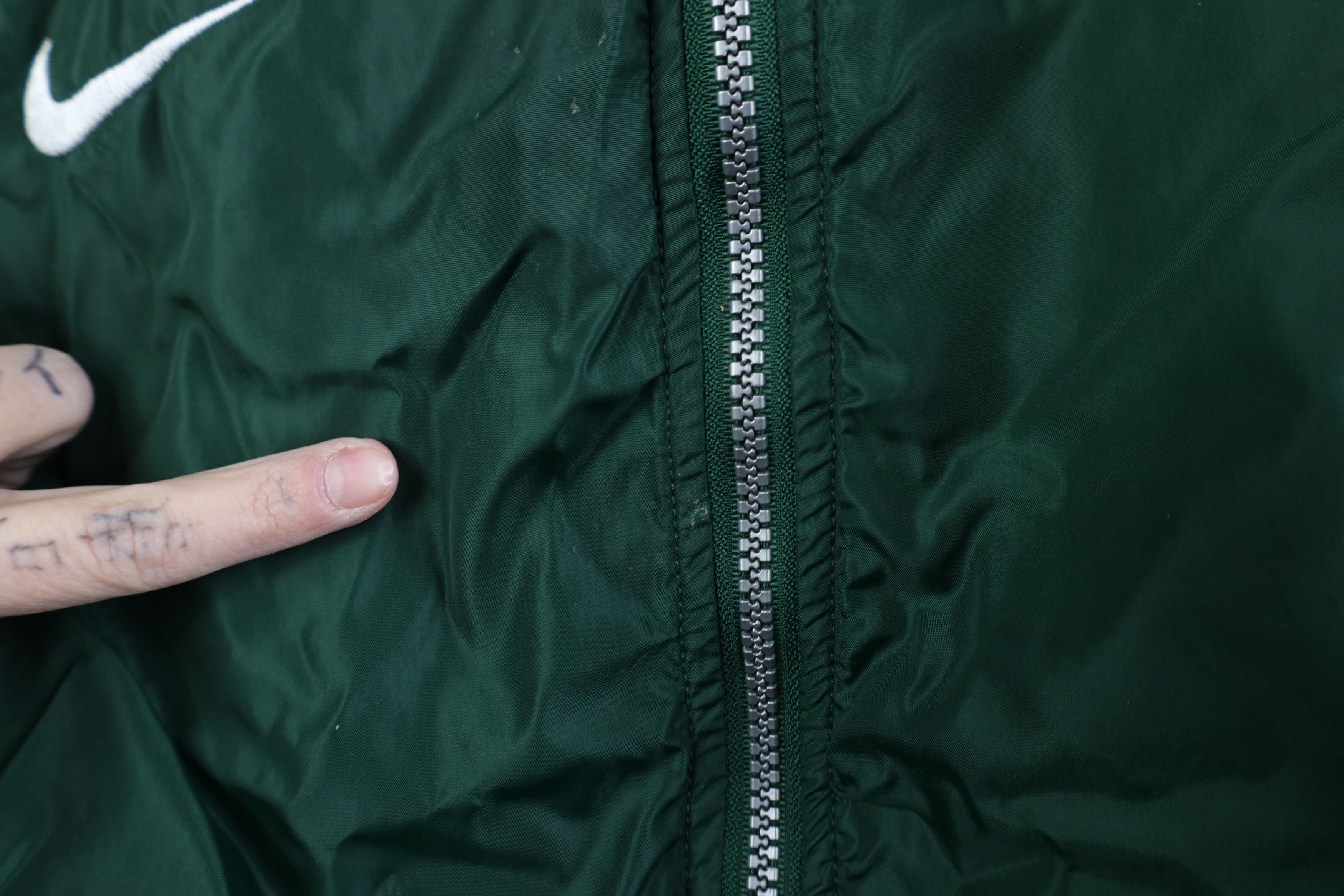 Nike Vintage Nike Billy Nelson Travis Scott Mini Swoosh Jacket Size US L / EU 52-54 / 3 - 7 Thumbnail