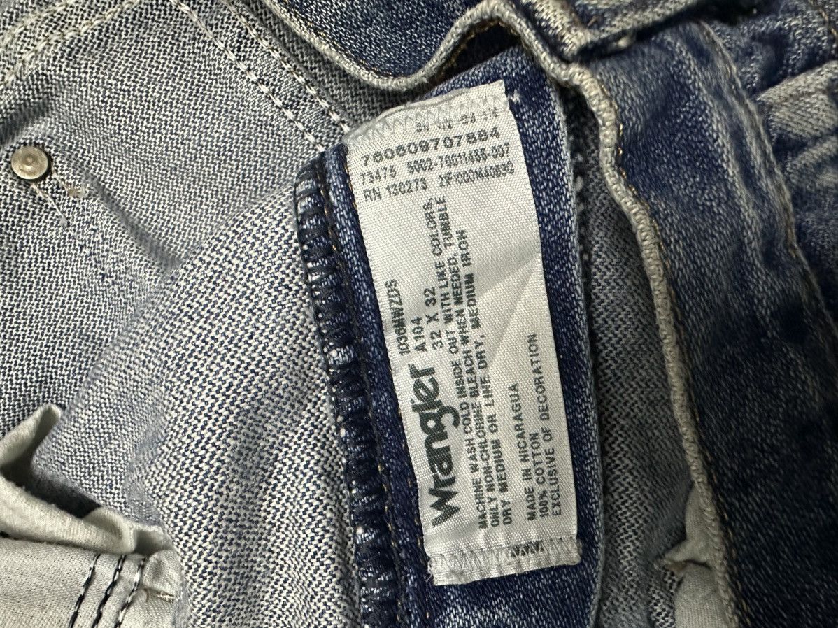 Wrangler Vintage Wrangler Blue Wash distressed Jeans Size US 36 / EU 52 - 5 Thumbnail