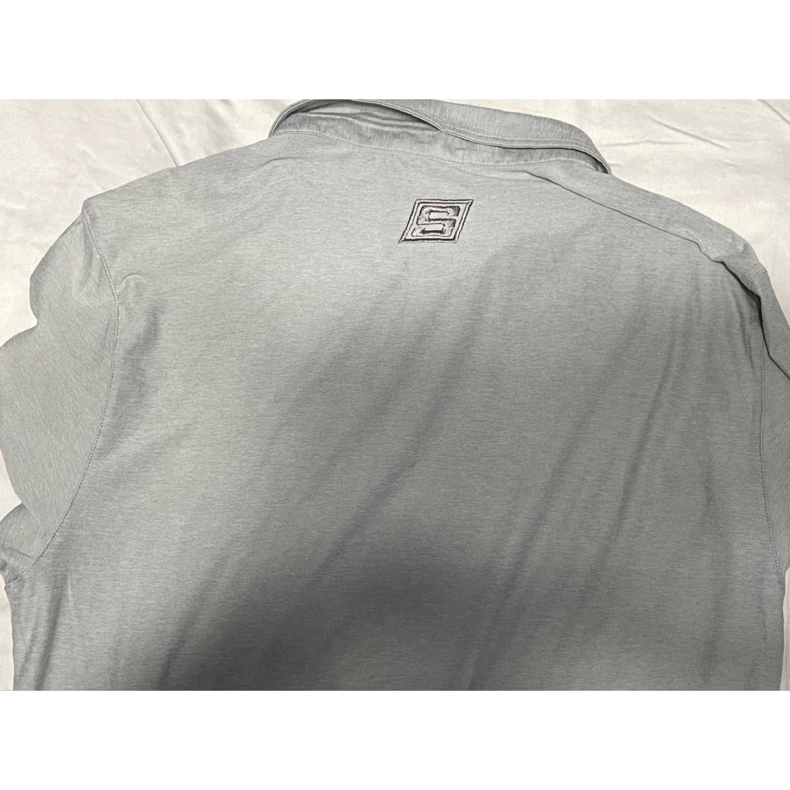Vuori Vuori Mens Polo Shirt L Gray Strato Tech Performance Slim Short Sleeve Collared Button Breathable Stretch Vintage: No Size US L / EU 52-54 / 3 - 7 Thumbnail