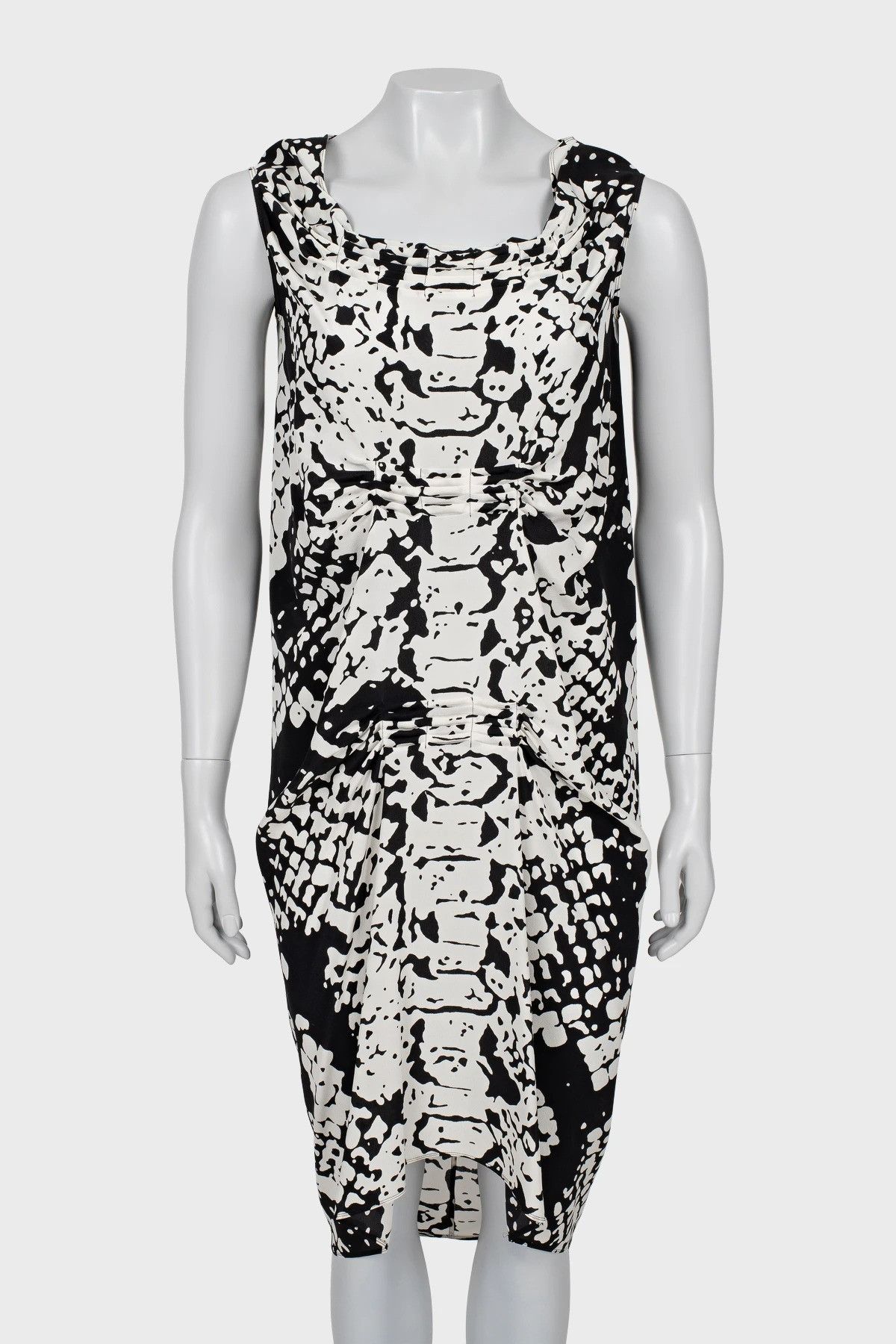 Yves Saint Laurent Yves Saint Laurent dress Size XS / US 0-2 / IT 36-38 - 1 Thumbnail