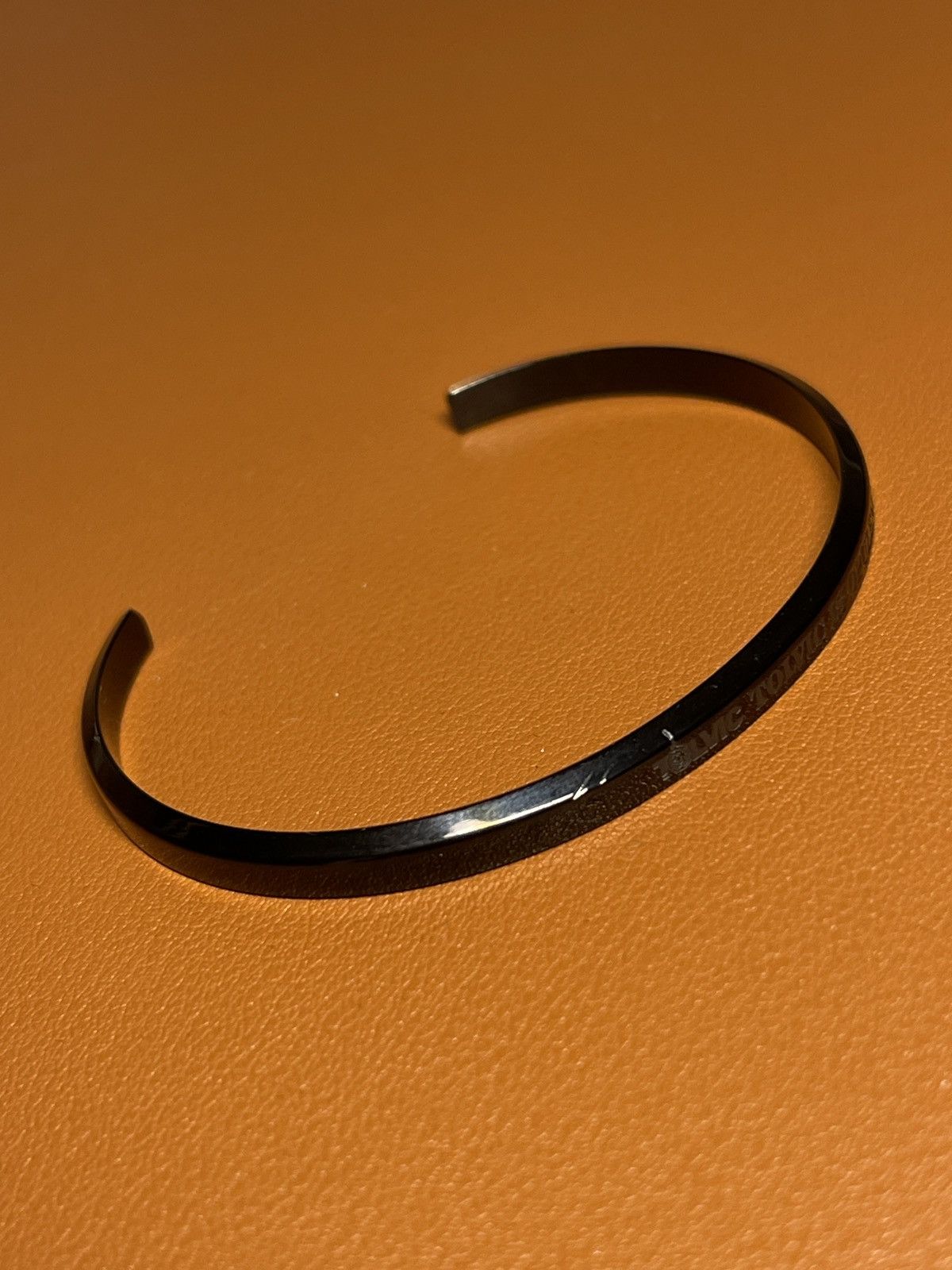 Other Black metal unisex cuff bracelet Size ONE SIZE - 4 Thumbnail