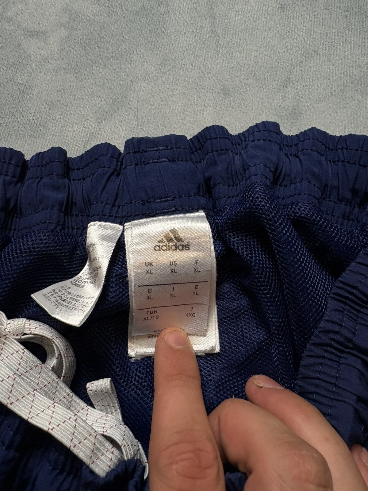 Adidas × Vintage Adidas Track Pants 2013 – Navy – Size XL – Originals Vintage Size US 36 / EU 52 - 4 Thumbnail