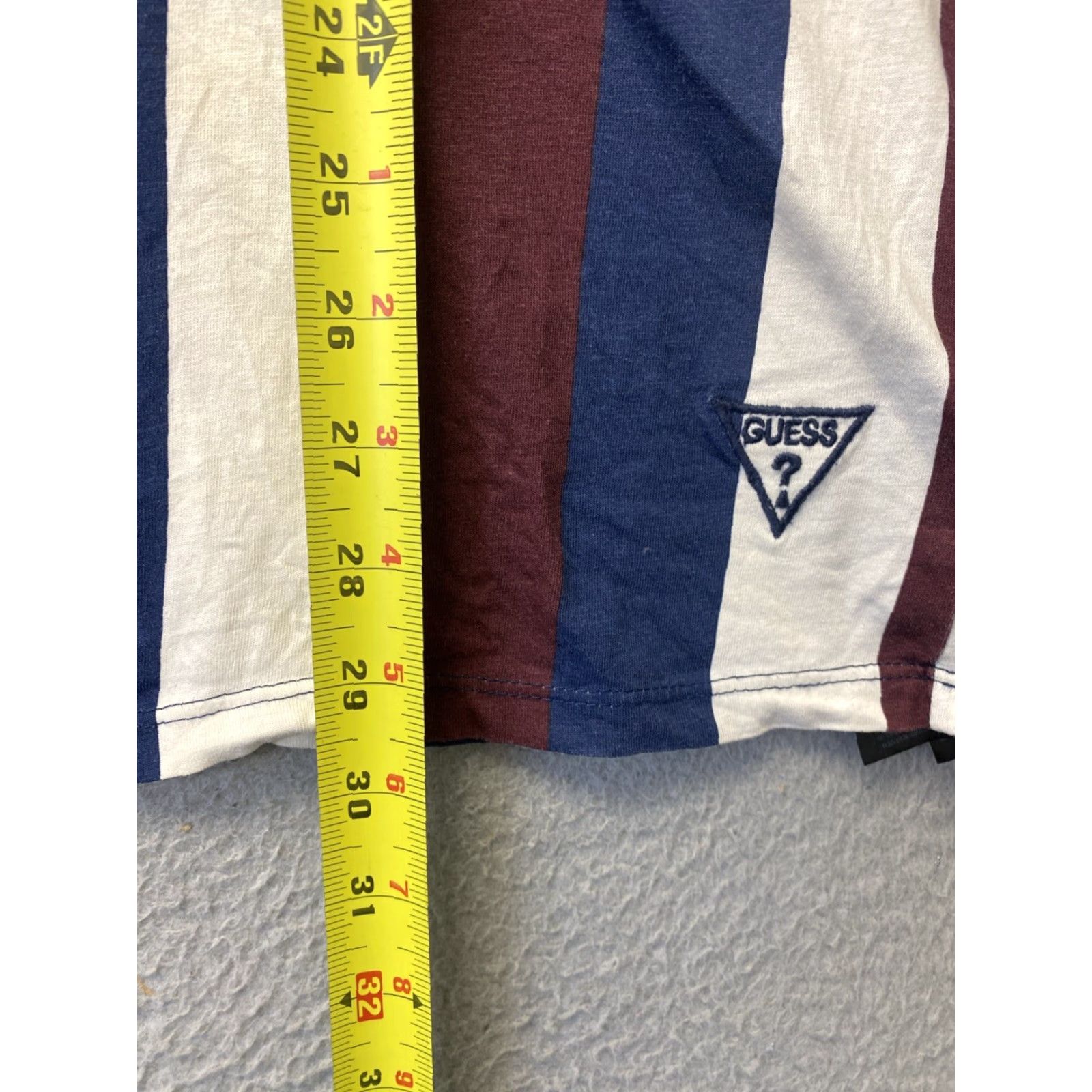 Guess Guess striped short sleeve Red/white T Shirt XL 36-88 Size US XL / EU 56 / 4 - 5 Thumbnail