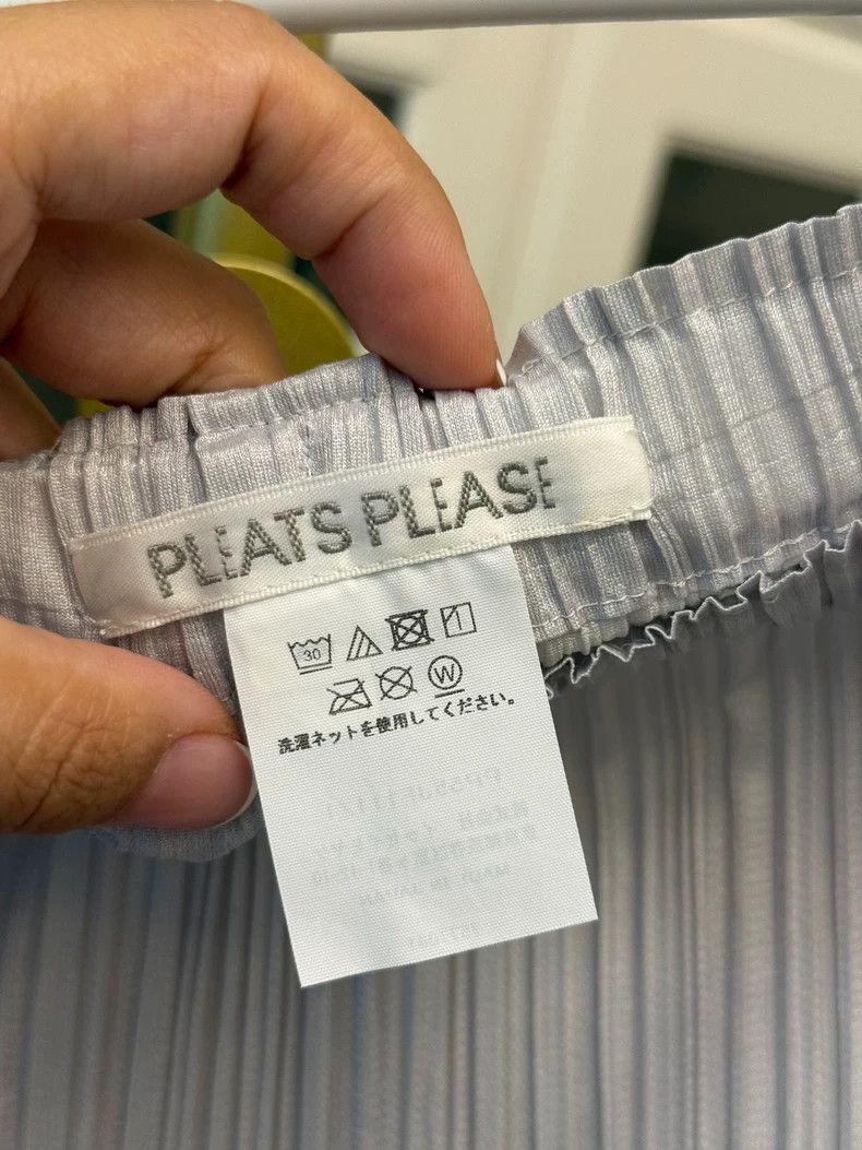 Issey Miyake Issey Miyake size:1 Light grey pleated straight-leg pants Size 31" - 3 Thumbnail