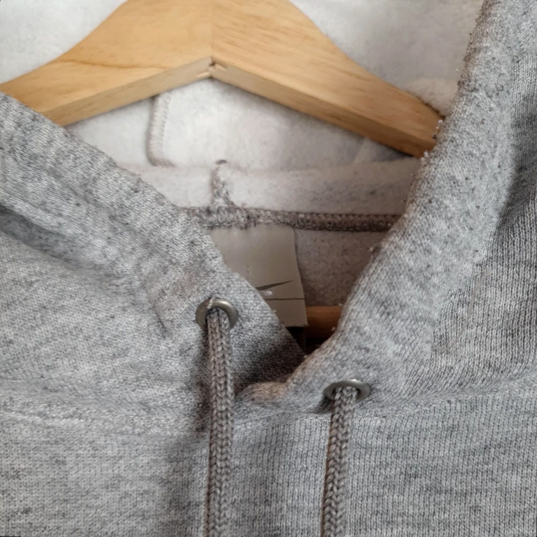Nike VINTAGE Nike Hoodie Mens Large Gray Sailor University of Portland Pilots 2002 NCAA Womens Soccer National Champions Swoosh Embroidery Size US L / EU 52-54 / 3 - 4 Thumbnail