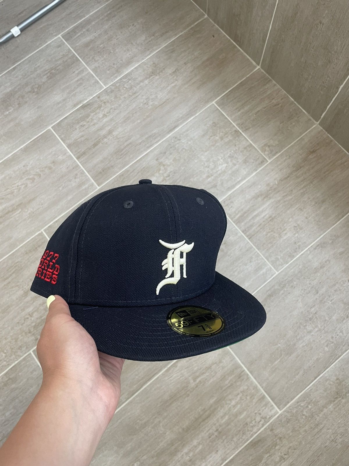 マ*ル様 7 5/8 Fear of god essentials New Er MLB New Era x Fear of God Essentials 59FIFTY - Fitted Hat
