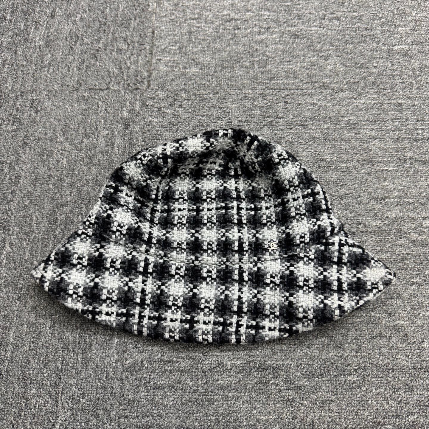 Chanel Chanel Tweed Woven Fisherman Hat M 99 New Size ONE SIZE - 2 Thumbnail