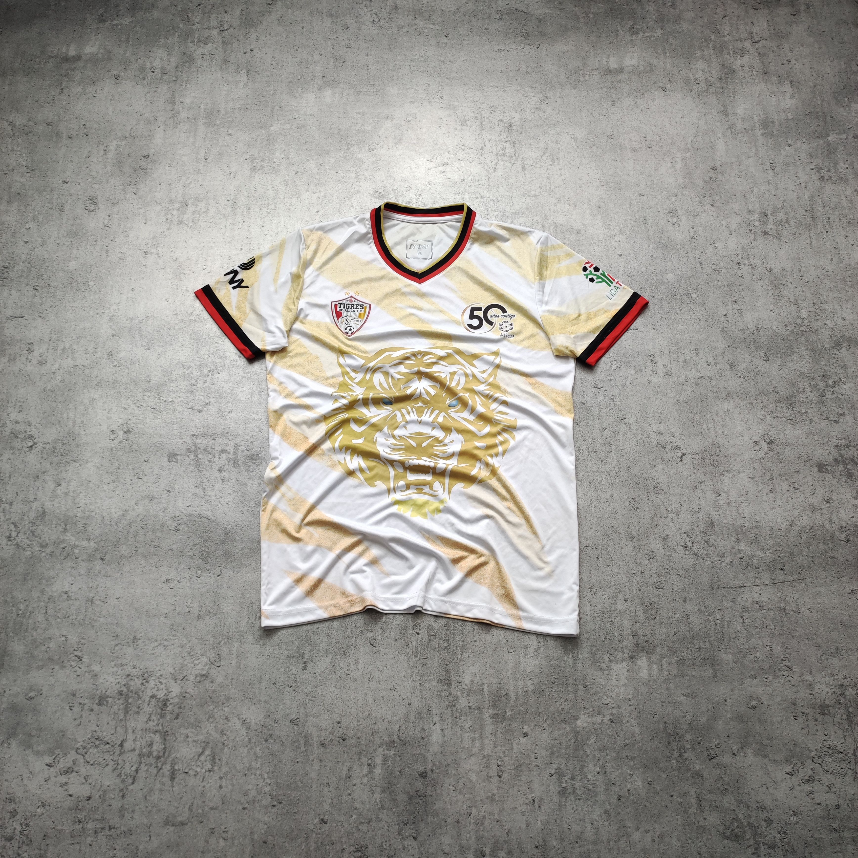 Other RARE Tigres De Alica FC Away 2022/23 Football Jersey Size US M / EU 48-50 / 2 - 1 Thumbnail