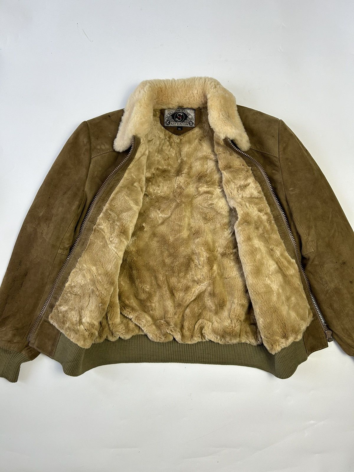 Japanese Brand KEY STATION 88 FASHION STORE SUEDED BOMBER JACKET Size US XL / EU 56 / 4 - 2 Thumbnail