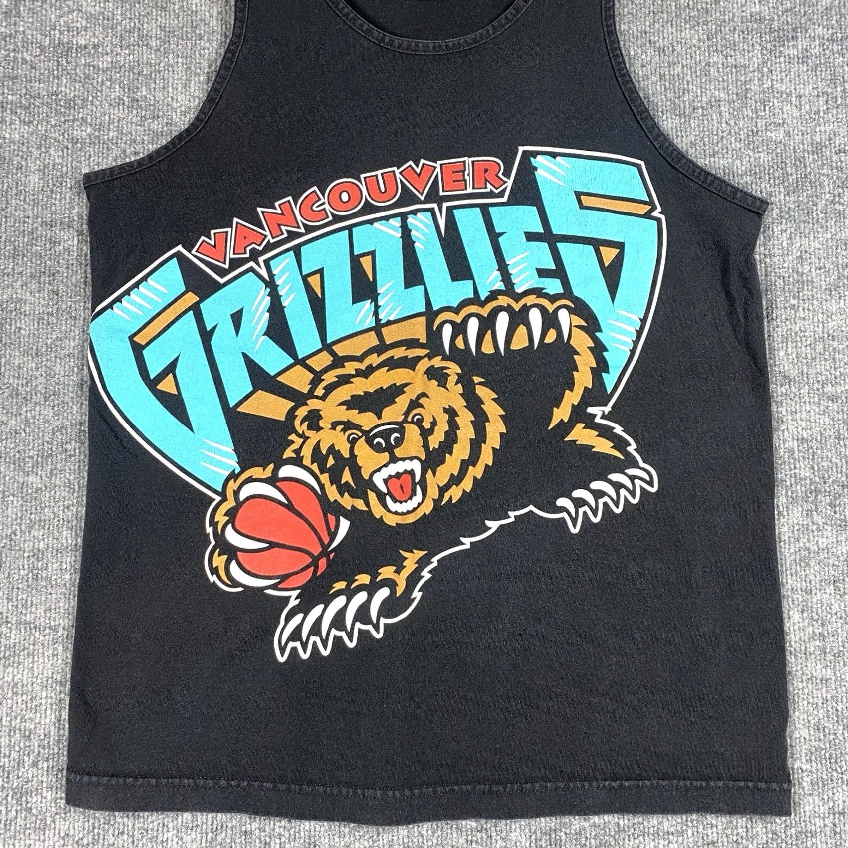 Adidas VINTAGE Vancouver Grizzlies Tank Top T Shirt Adidas Memphis S Black Cotton Jersey 90s NBA AOP Mens Size US S / EU 44-46 / 1 - 3 Thumbnail