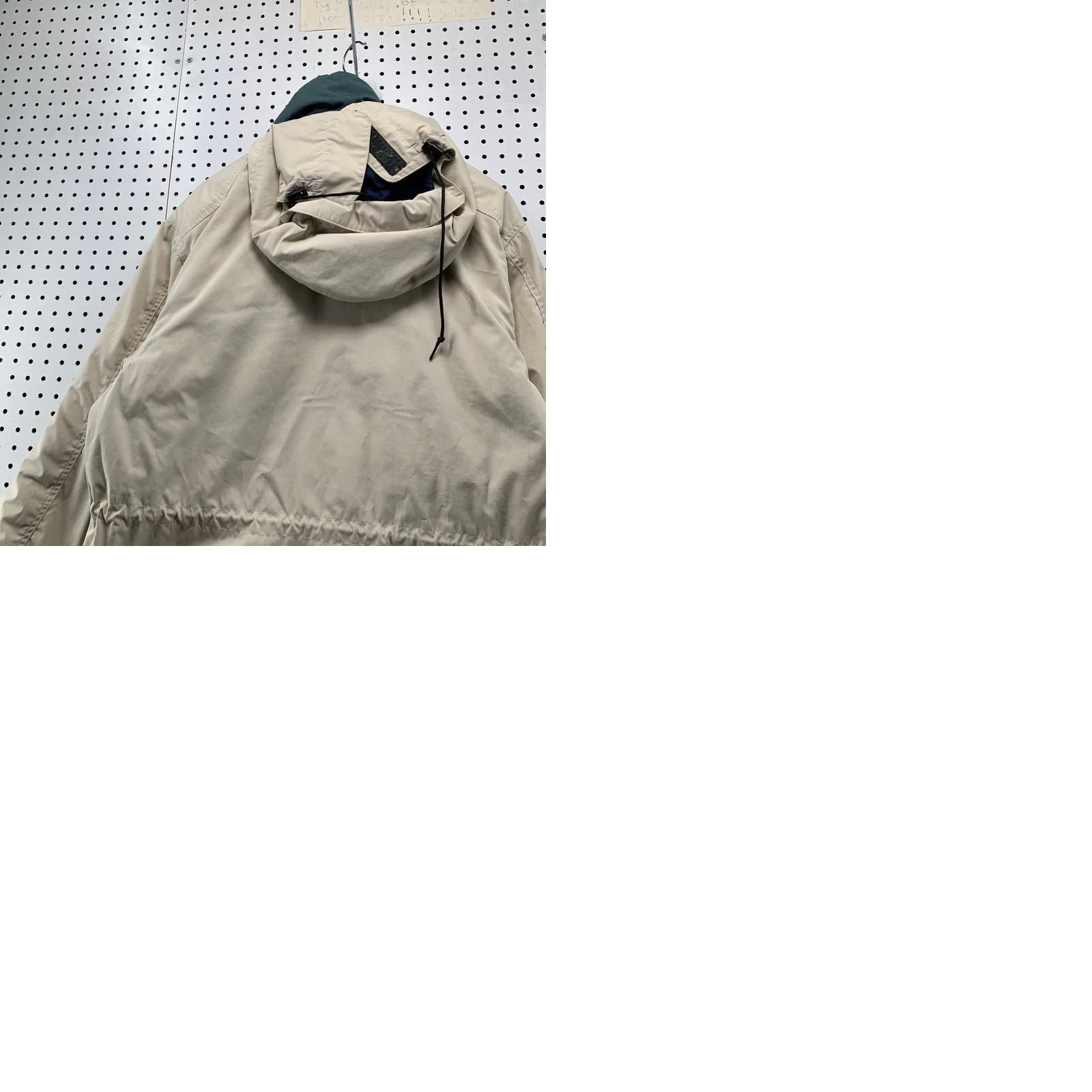 Eddie Bauer VINTAGE Eddie Bauer Parka Jacket Mens M Beige Down 80s 90s USA Size US M / EU 48-50 / 2 - 12 Thumbnail