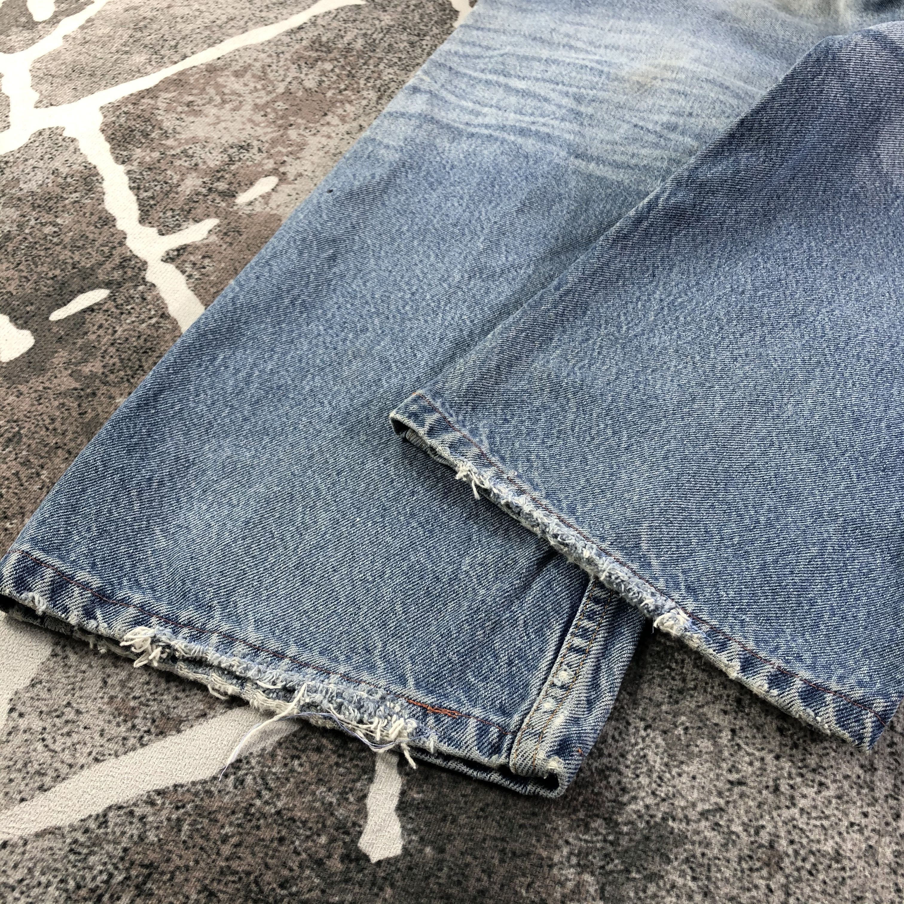 Levi's Vintage Levis 505 Jeans Painted Denim KJ1722 Size US 39 - 6 Thumbnail