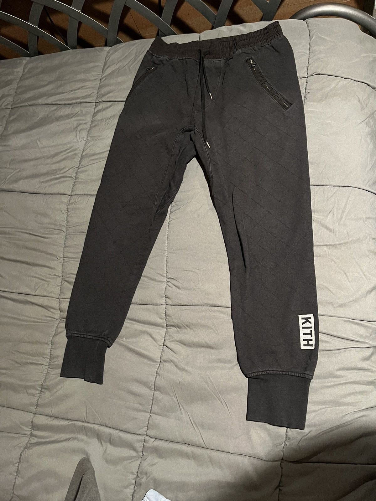 image of Vintage Kith Terry Cloth 3M Joggers With Zippered Pockets in Black, Men's (Size 30)