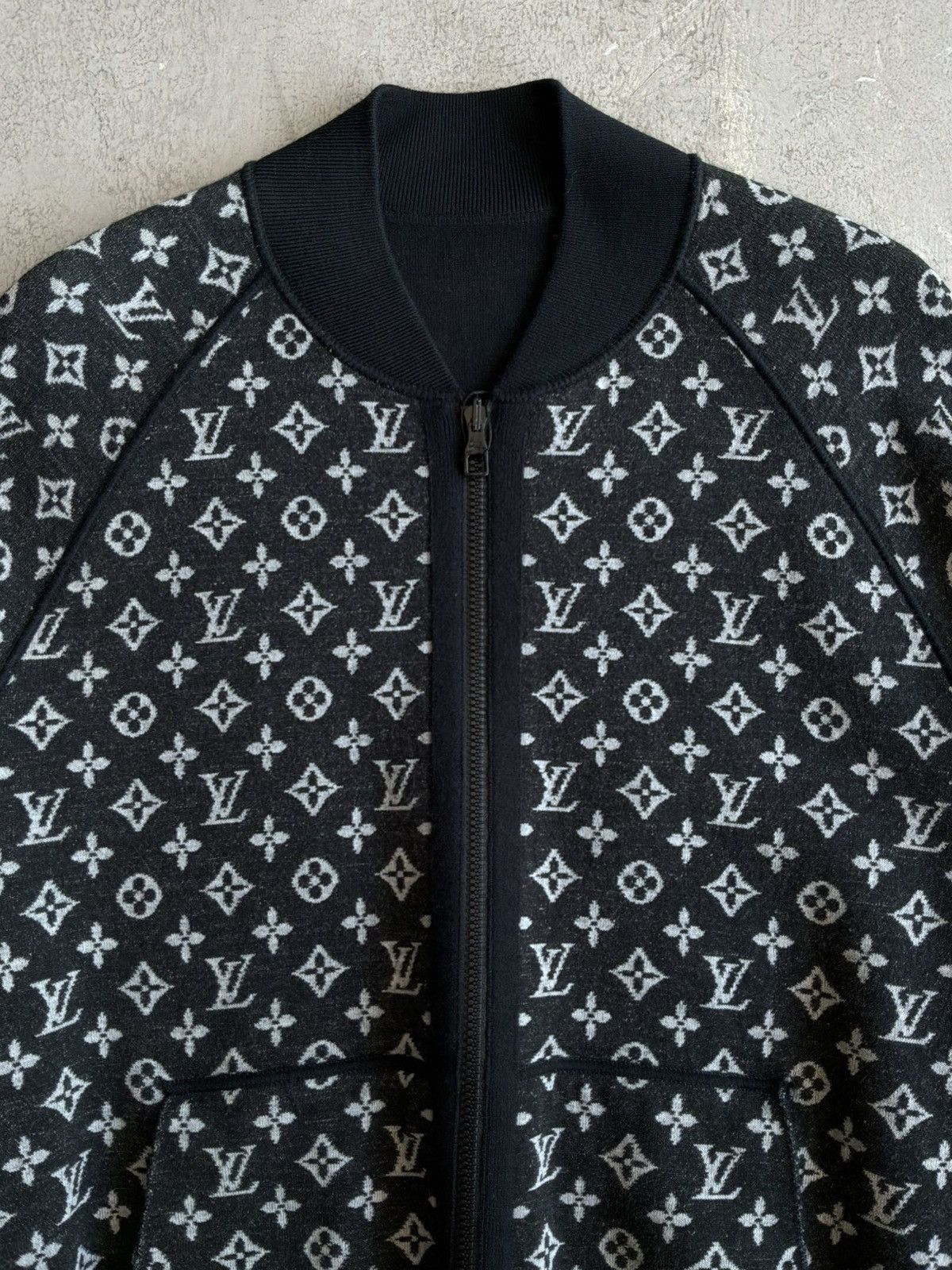 Louis Vuitton 2021 Louis Vuitton - Monogram Reversible Bomber Jacket Size US XL / EU 56 / 4 - 3 Thumbnail