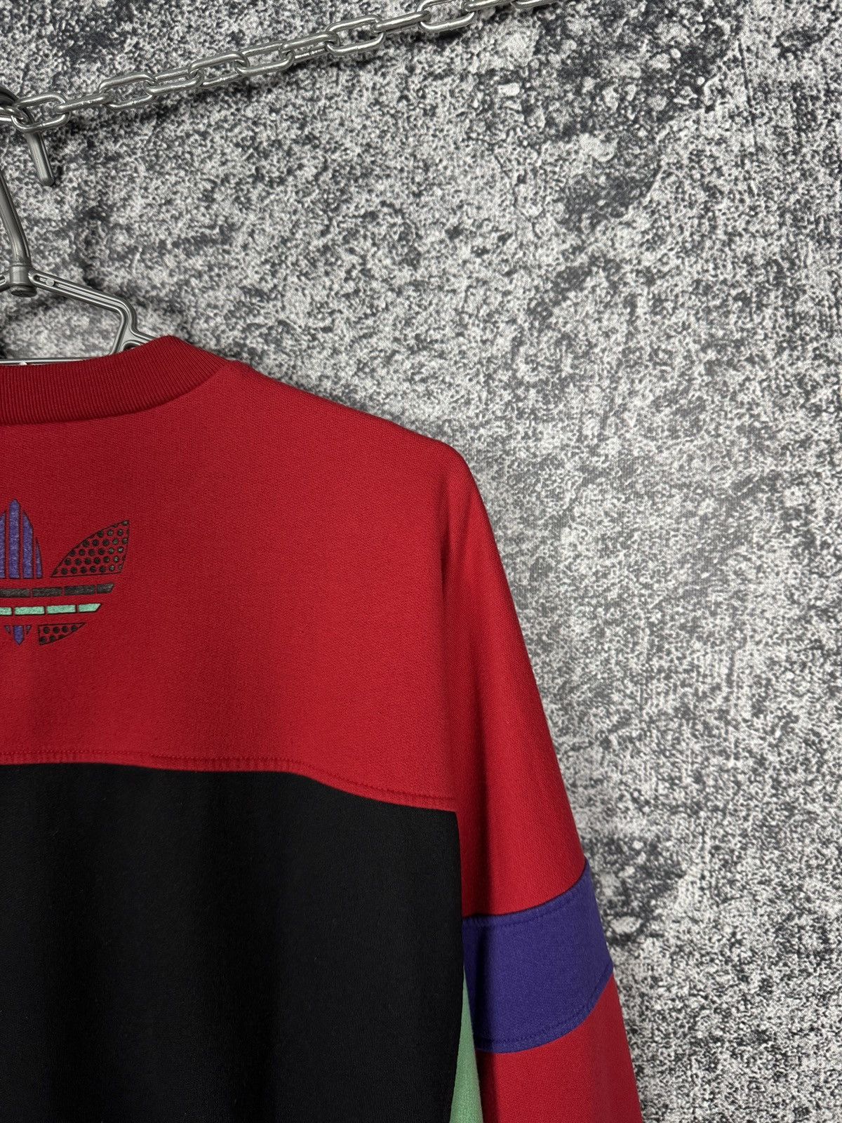 Adidas Adidas Vintage Crewneck Sweatshirt 90s Retro Logo Size M Size US M / EU 48-50 / 2 - 12 Thumbnail
