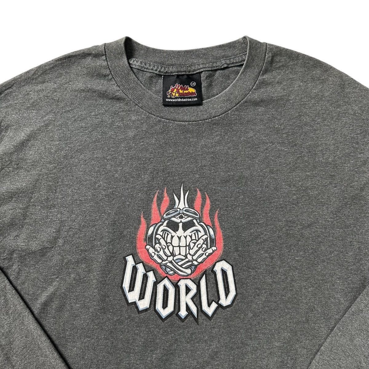 Hook-Ups × Vintage × World Industries Vintage World Industries skateboards Long Sleeve Size US L / EU 52-54 / 3 - 2 Thumbnail