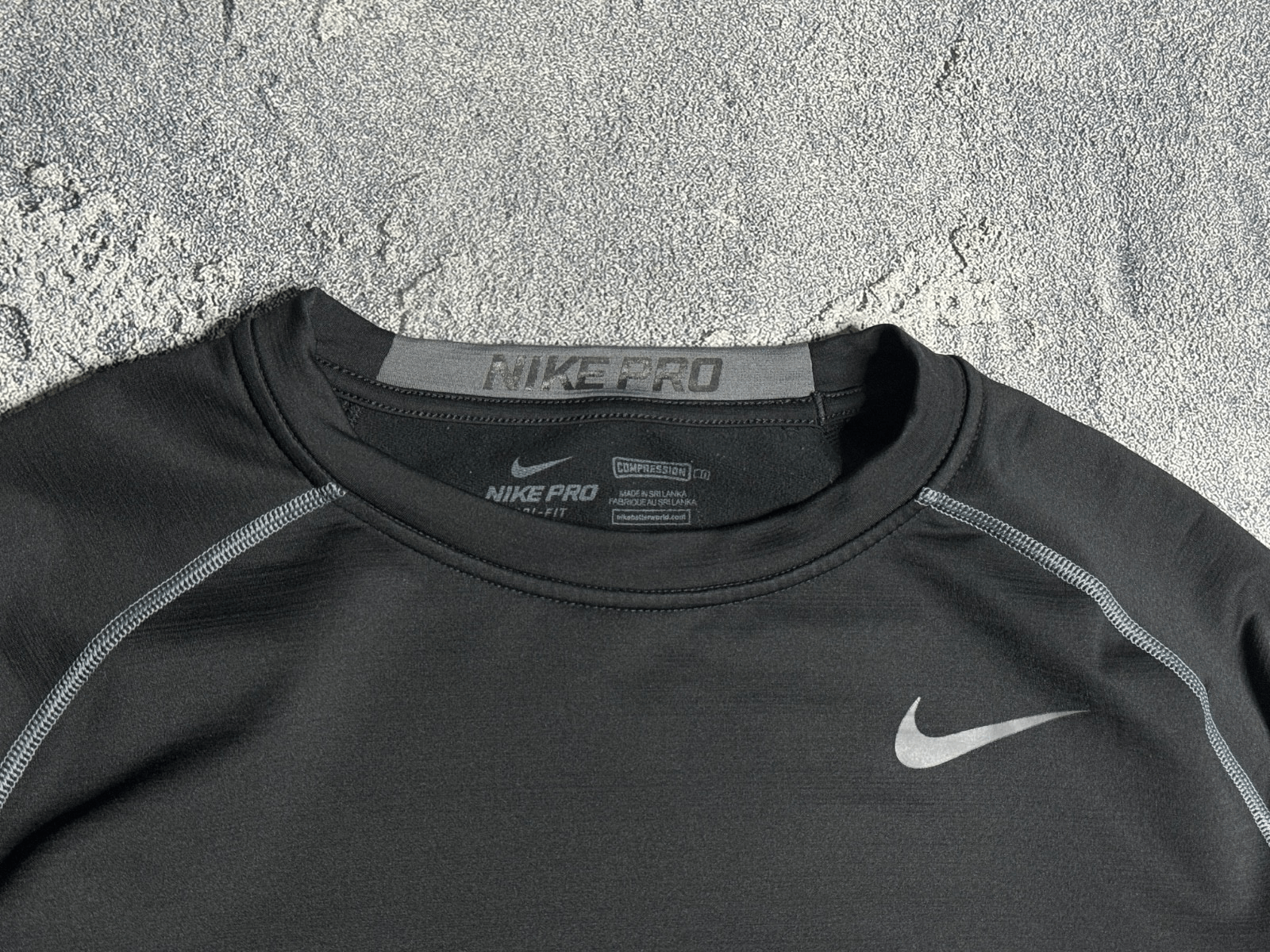 Nike Nike Long Sleeve Base Layer Nike Hyperwarm XL Size US XL / EU 56 / 4 - 2 Thumbnail