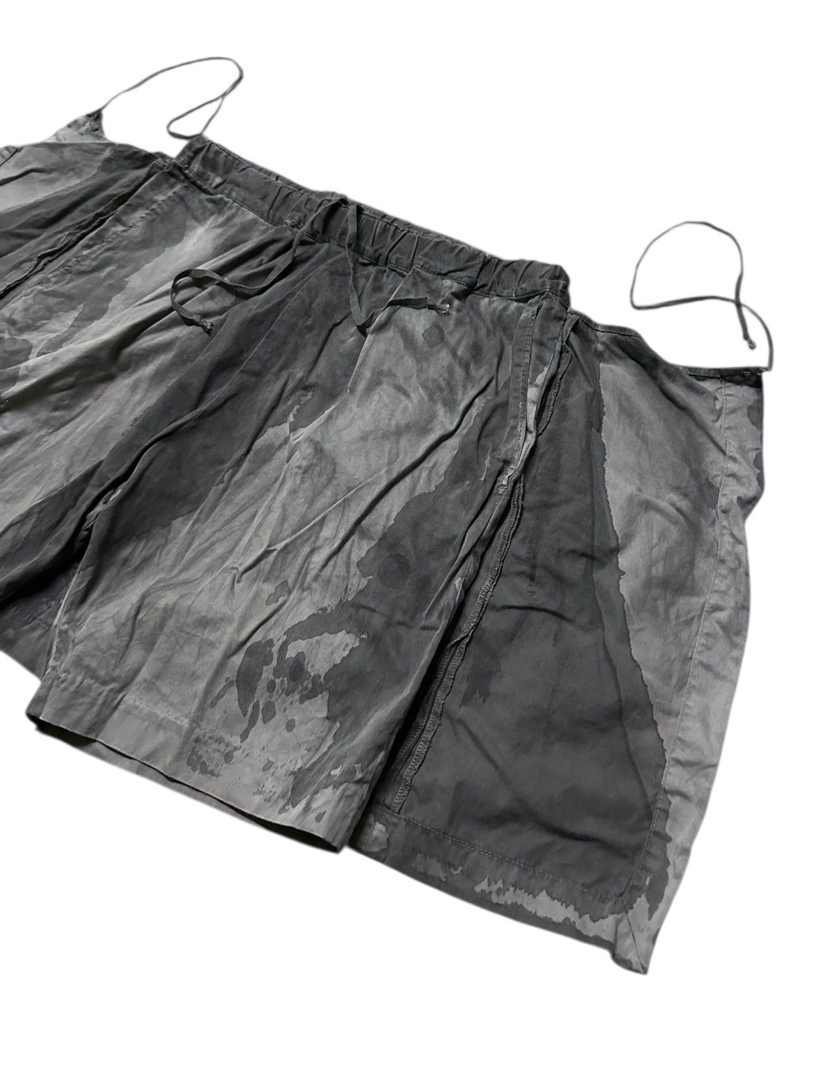 DRESSEDUNDRESSED Dresssedundressed short style avant garde Size 32" / US 10 / IT 46 - 4 Thumbnail