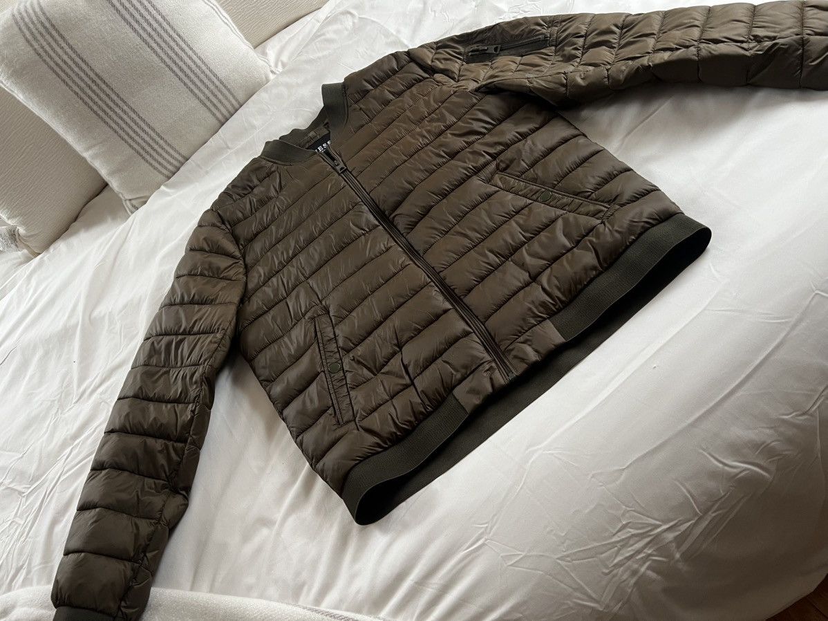 Guess Guess Bomber / Puffer Jacket Size US L / EU 52-54 / 3 - 1 Thumbnail