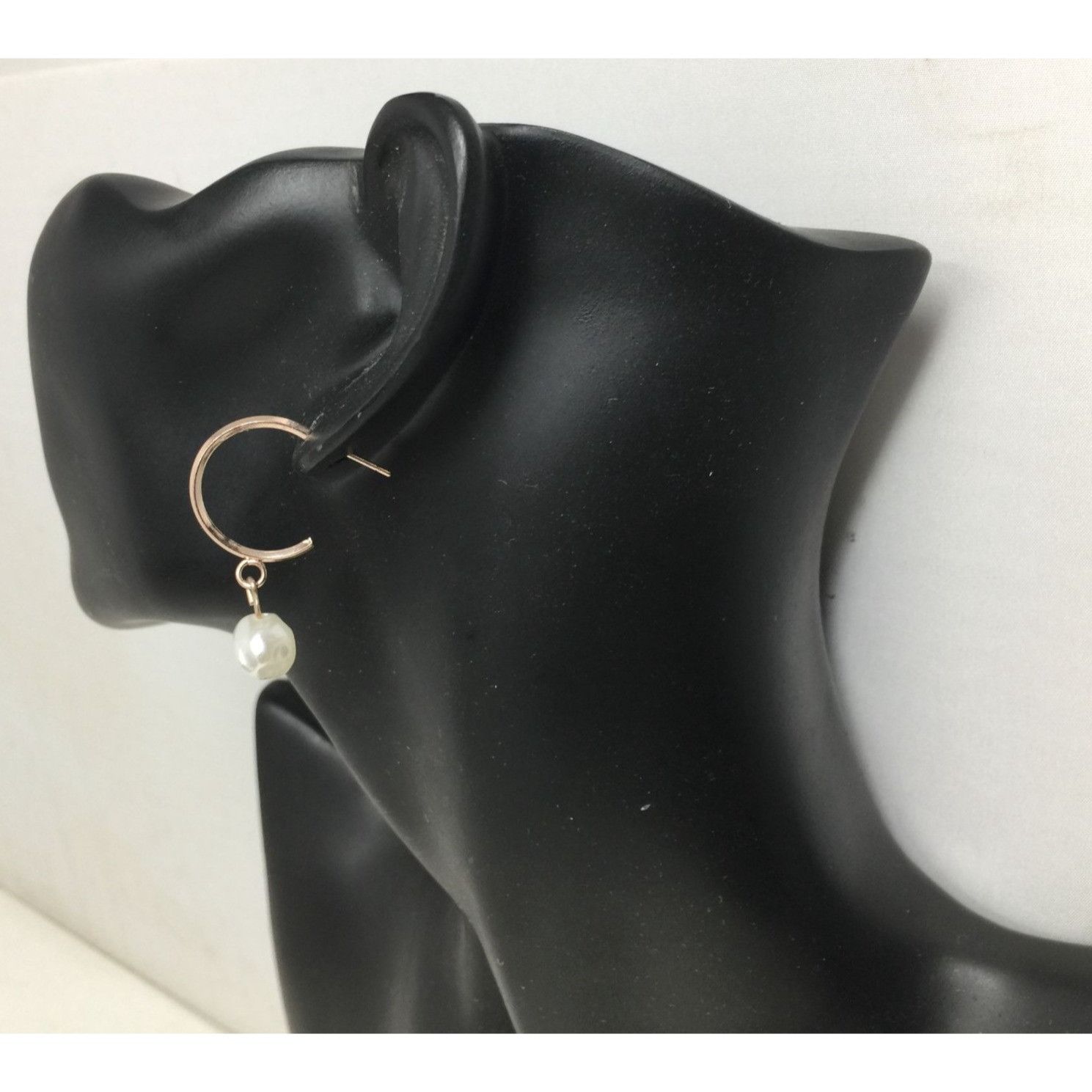 Other Women's Rose Gold Hoop Earrings with Faux White Pearl Size ONE SIZE - 4 Thumbnail