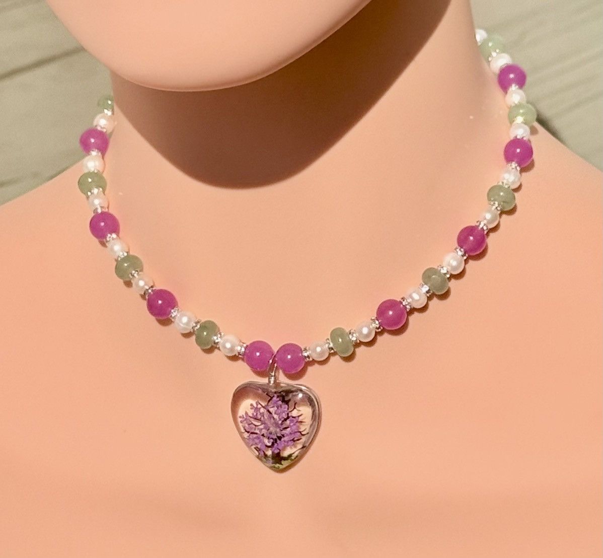 Other Pearl, Jade, Aventurine Handmade Beaded Necklace w Heart Size ONE SIZE - 3 Thumbnail